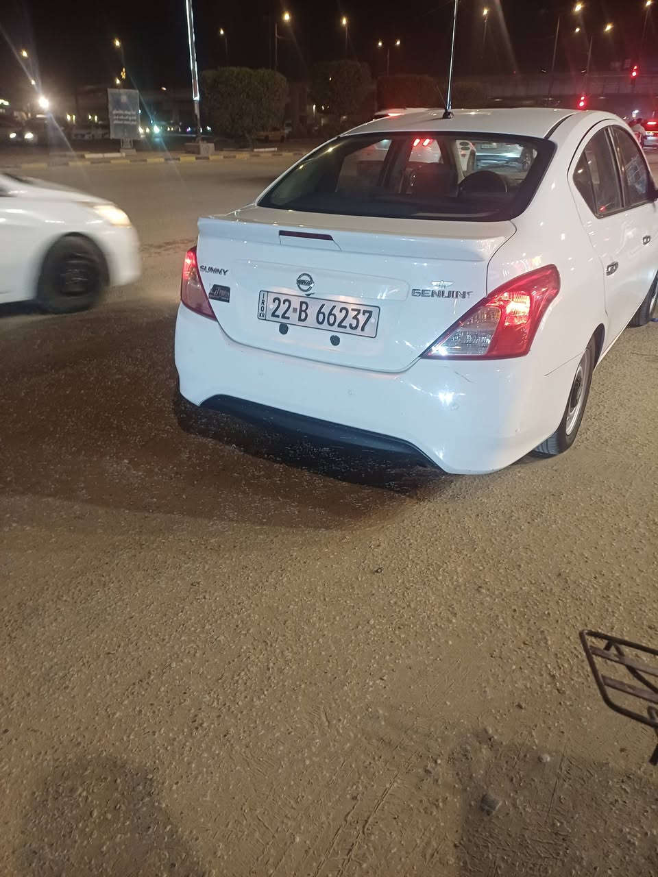 السلام عليكم نيسان صني هندي بليته زركه 
موديل ٢٠٢٠
كير مكينه حداديه خير من الله
تبريد ثلج 
تخم تاير 
شاشه وكامره ودوشمه
شرط المداور او وكاله بأسم صاحبي السياره
مكاني بابل 
السعر ٩٨وبيها مجال قليل 
رقم التلفون *********** 
السياره احلى من الصور
السونار موجود
