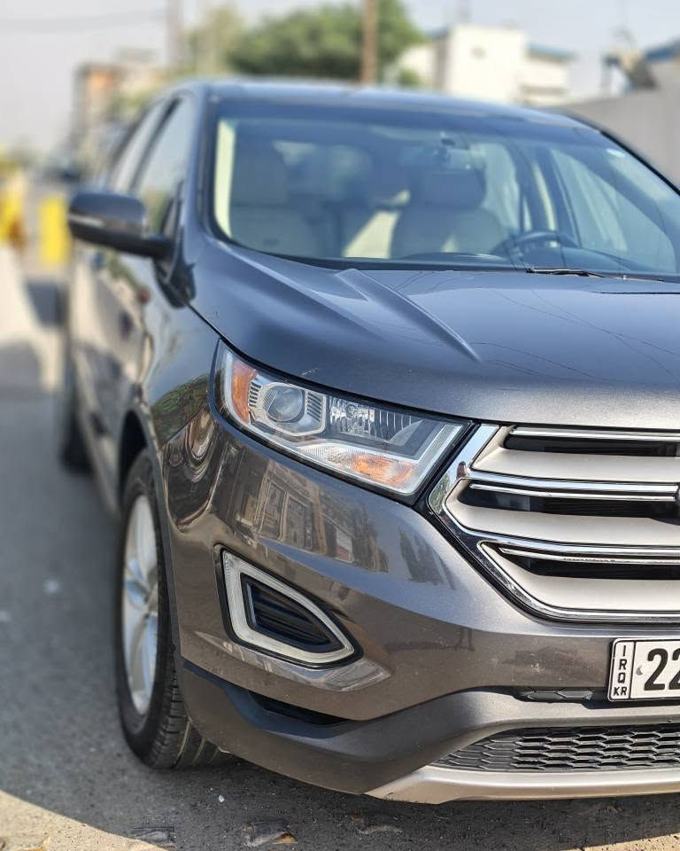 فورد إيدج (Ford Edge) موديل 2017 - فئة SEL
​النوع والفئة: فورد إيدج SEL  
​الموديل: 2017
​المحرك: 4 سلندر  2.0 إيكوبوست (EcoBoost) توربو، اقتصادي وقوي  
​نظام الدفع: دفع أمامي / رباعي (AWD)
​كاميرا خلفية مع حساسات توقف  
​بصمة تشغيل مع نظام دخول ذكي على الأبواب
هاند بريك اوتو
​تحكم ستيرن كامل ومثبت سرعة
​تبريد قطعتين دبل ماكينة عالي الكفاءة
​إضاءة LED نهارية ومصابيح خلفية حديثة  
​دبل صالنصة كروم وويل كب بلادي مقاس 18  
​نظام مانع انزلاق (ABS / ESP) وأنظمة أمان متكاملة
ماشي ١٧٧ 
سيارة كلين تايتل   بي شبر بارد بل باب سكن
سعر ١٤٠ بي مجال
شراي یخابر *********** كركوك, العراق
