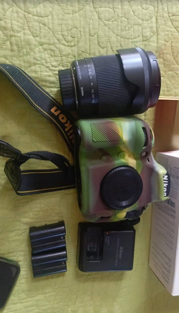 كاميرا نيكون D 810 للبيع 
تم إعادة نشرها بسبب الوعود الكاذبة 
العنوان الشطرة محلة الخالصة
للاستفسار الاتصال على الرقم 
***********
اخوكم ابو محمد حسن صبار
