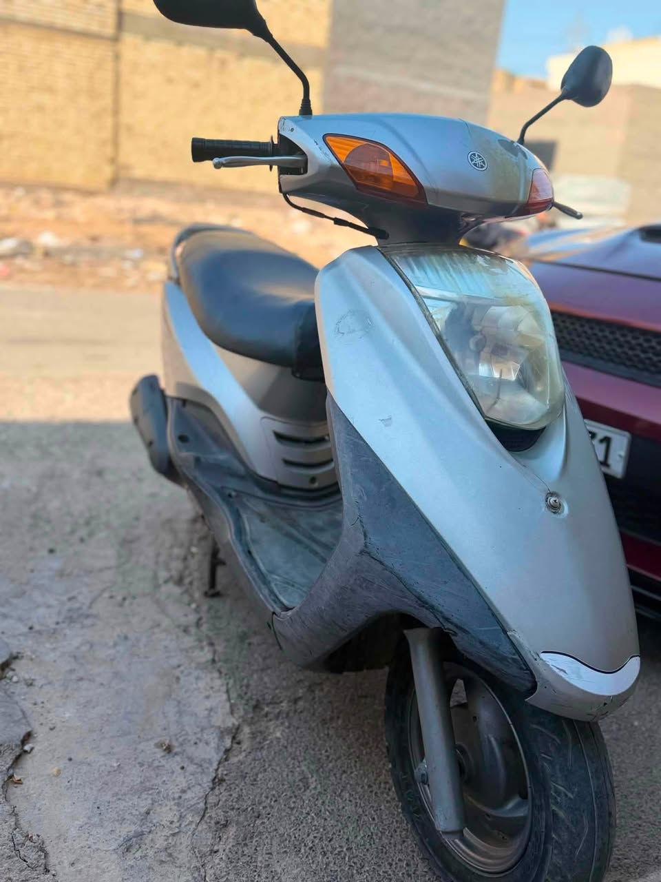 شوف دراجه ابلاد ع وضعيه شركه 
تعال للبيت وافحص وجيب وياك الف فيتر وياك
ابريز جوه
كلشي شغال 
دبل اشاره هورن سلف عداد 
نكره سلف بكل وقت فقط الكابريتر تجاري
يحتاج تبديل صلنصه فلاتر بداخلها مكسره
سعرها 850 بيه مجال مكان بغداد لشعب سريداد رقم ***********
