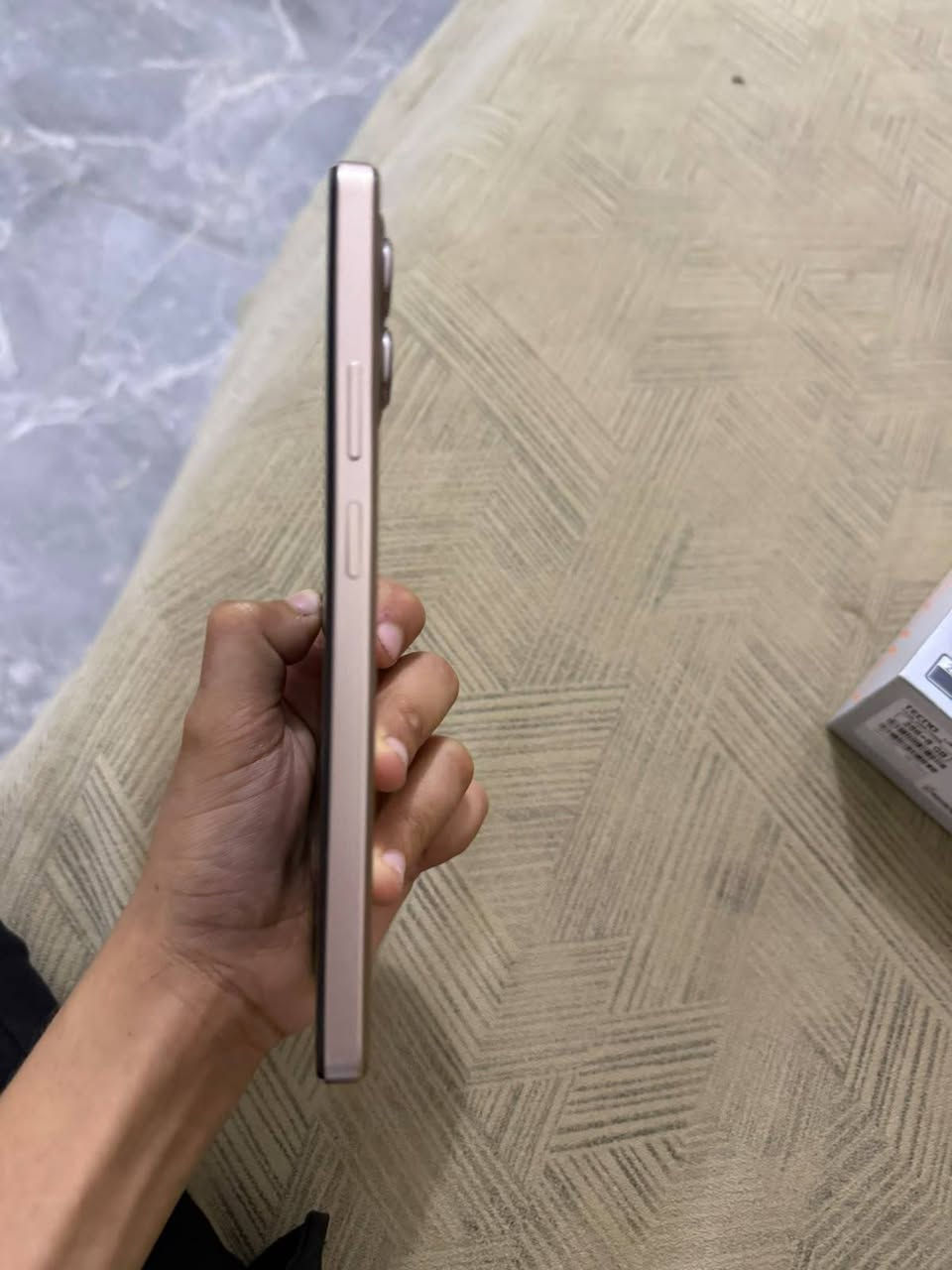 سلام عليكم مبايل تكنو بوفا ٧ فور جي نضيف كلش كلشي ما مبدل بي السعر 275وبي مجال
 او مراوس بايفون الرقم, ***********
