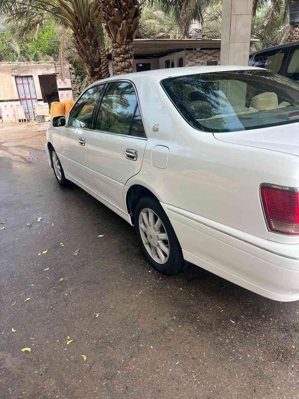 سياره جنون مديل 2002 تسجيل القديم السياره كفاله تخم تاير ويل ابو نجمه ارضيه حداديه دوشمه كلها جاهزه  السياره رقمها بصره بسمي تحويل

ومكينه وكير واصوليات كلها كفاله 
مكان السياره البصره الشافي 

***********
