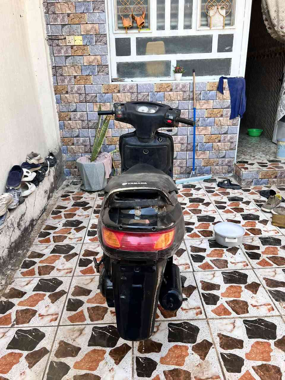 دراجه فراشه للبيع كهربائيات شغاله مكينه ناعمه كلش  مكان حله مركز سعر 280وبيه مجال مستعجل ع بيعته  ***********

