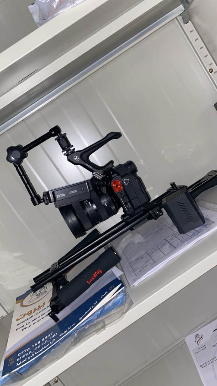 كامرة سوني a7iv للبيع
عدسه 24-70 sigma ii
ترايبود سمول رك كاربون فايبر هيد هايدروليكي 
شولدر رك من سمول رك 
شاشة feelworld f5 prox 
وياها كيبل hd to hd كلش عاليه جودته 
Cage من tilta ويا توب هنادل 
جنطة كامرات من k&f
فلتر nd من k&f
ستاند شفط من k&f 
2 ماجك ارم واحد سمول رك واحد نوعيه عاديه
كل الملحقات وياها من جنط و كراتين و حالة المعدات كلش كلش نظيفه 98% 
واتس اب 
*********** تفاصيل اكثر و صور اكثر و السعر
