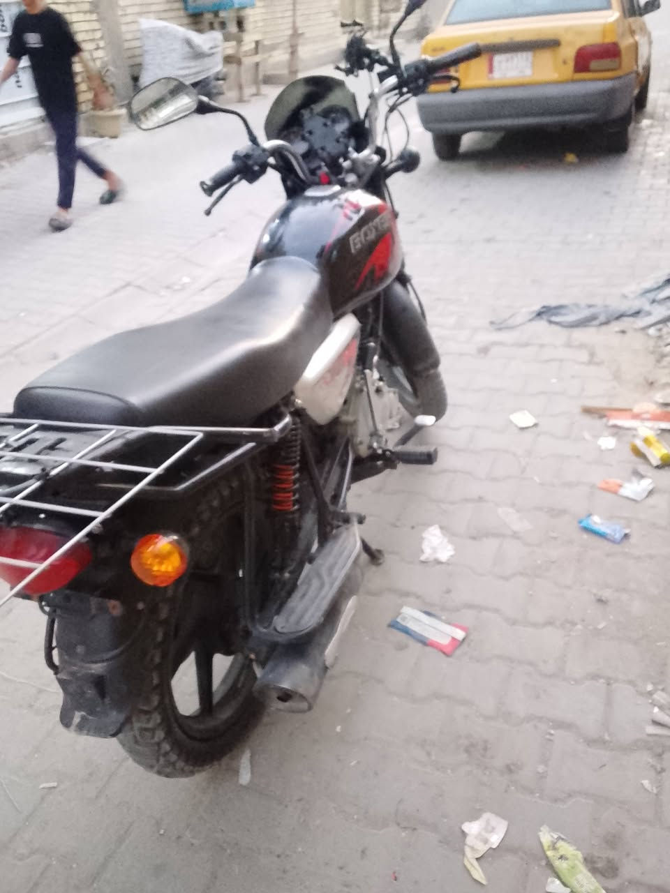 *🏍️ للبيع دراجة بوكسر - Bajaj Boxer*

دراجة بوكسر رقم بغداد نكليزي
السعر مليونين و 300 الف وبيها مجال بسيط

✅ دراجة نظيفة ومكفولة
✅ رقم بغداد وسنوية كاملة
✅ جاهزة لا نقص ولا عطل - اخذ وامشي

مكان الدراجة: بغداد
للاستفسار: ***********

الشراي يتصل واتساب
