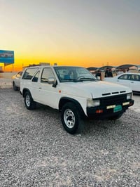 نيسان • رقم نينوى • محرك ٤