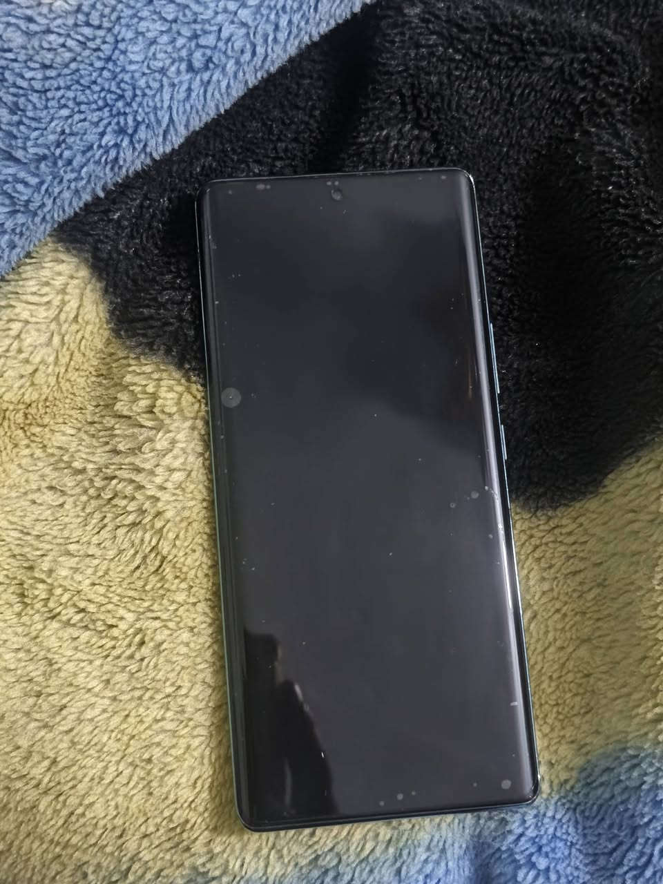 جهاز انفنكس زيرو 40 ذاكره 512 مستخدم للبيع
كامره 105 ميكه بكسل
الكامرة السلفي 50 ميكه بكسل 
بوبجي لو 60 لو 90 افريم ناسي والله 
دقت شاشه فول تجدي ابلاس ضد الكسره 
ضد المي بعيار اي بي اس 69
ذاكره الجهاز 512 
ذاكره داخليه 15
سعره 300 الف بي مجال حك الجيه
للتواصل ***********
