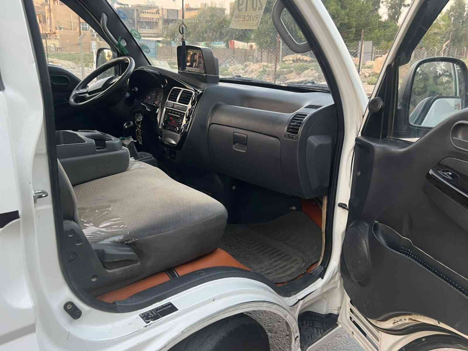 السلام عليكم كيه موديل 19 رقم بغداد بسمي ابيع شرط التحول محرك 2700 رقم نكليزي سنويه جديدة لحد 31 محرك وكير وكسن ورقم كفاله بيها باب مبدل فقط السعر 115 بغداد حي الامين ***********
