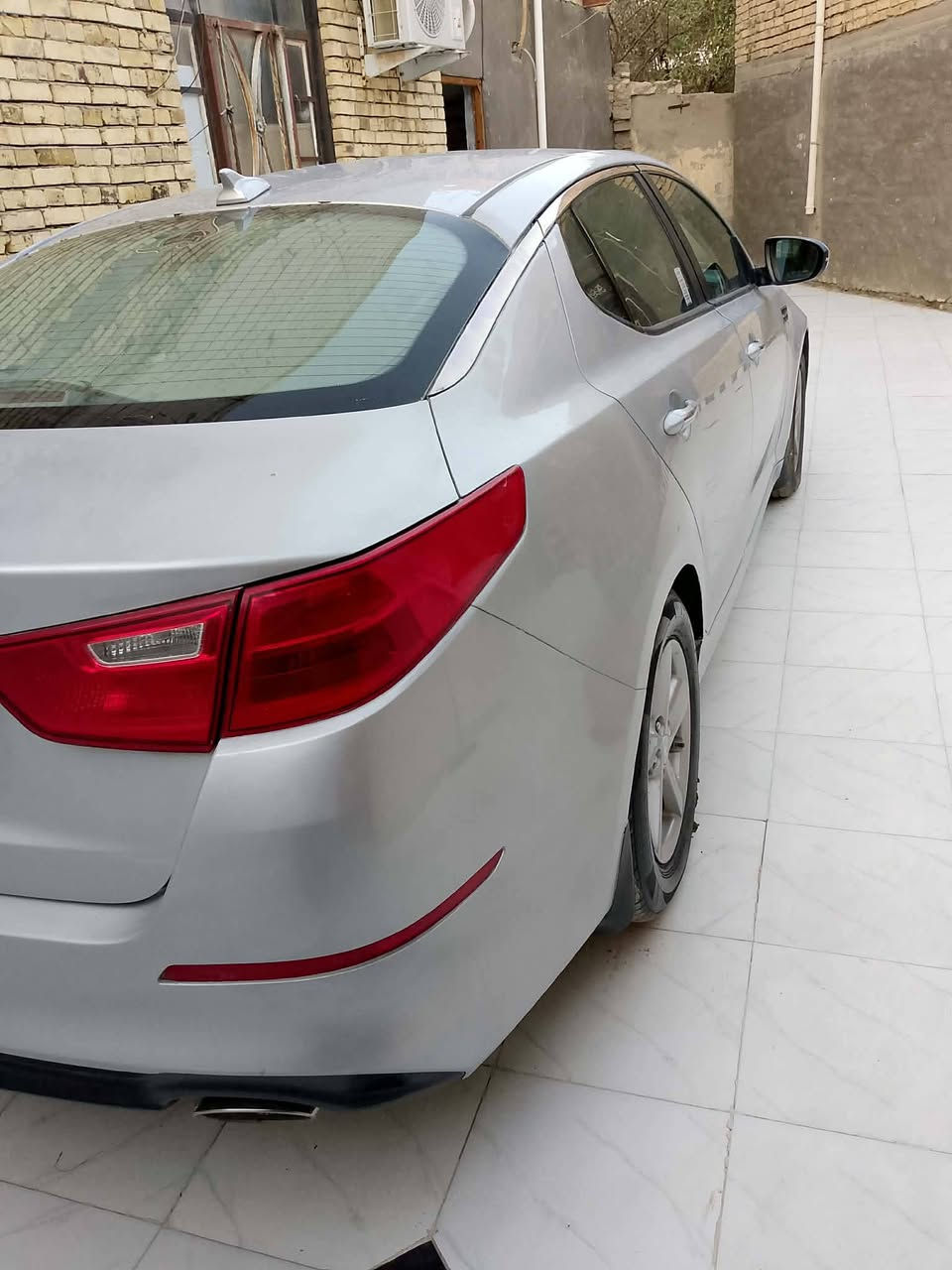 وارد أمريكي ضربه مدكر وبنيد وبيها رشات صبغ اثر جراد كير مكينه كفاله تبريد شغال تخم تاير سياره جاهزه تحويل ثاني يوم مديل 14العنوان بصره ***********السعر 90بيه مجال
