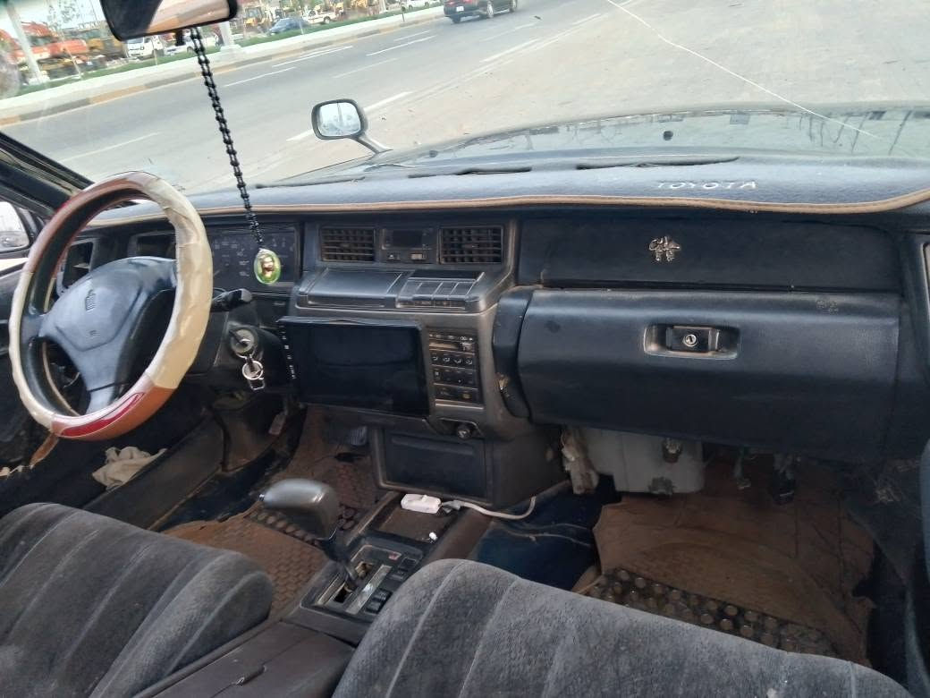 السلام عليكم سيارة أرنب طويلة للبيع السعر 40 ورقة  رقم بصرة مكفولة من الكص والنقل جثة مكينة وگير تمام وتبريد نقص غاز السيارة فنر بلاد أكسل 3 قطع مكينة 2500  دبلات وباتري وسلف كلهن جدد  العنوان البصرة الأمن الداخلي *********** البصرة, العراق

