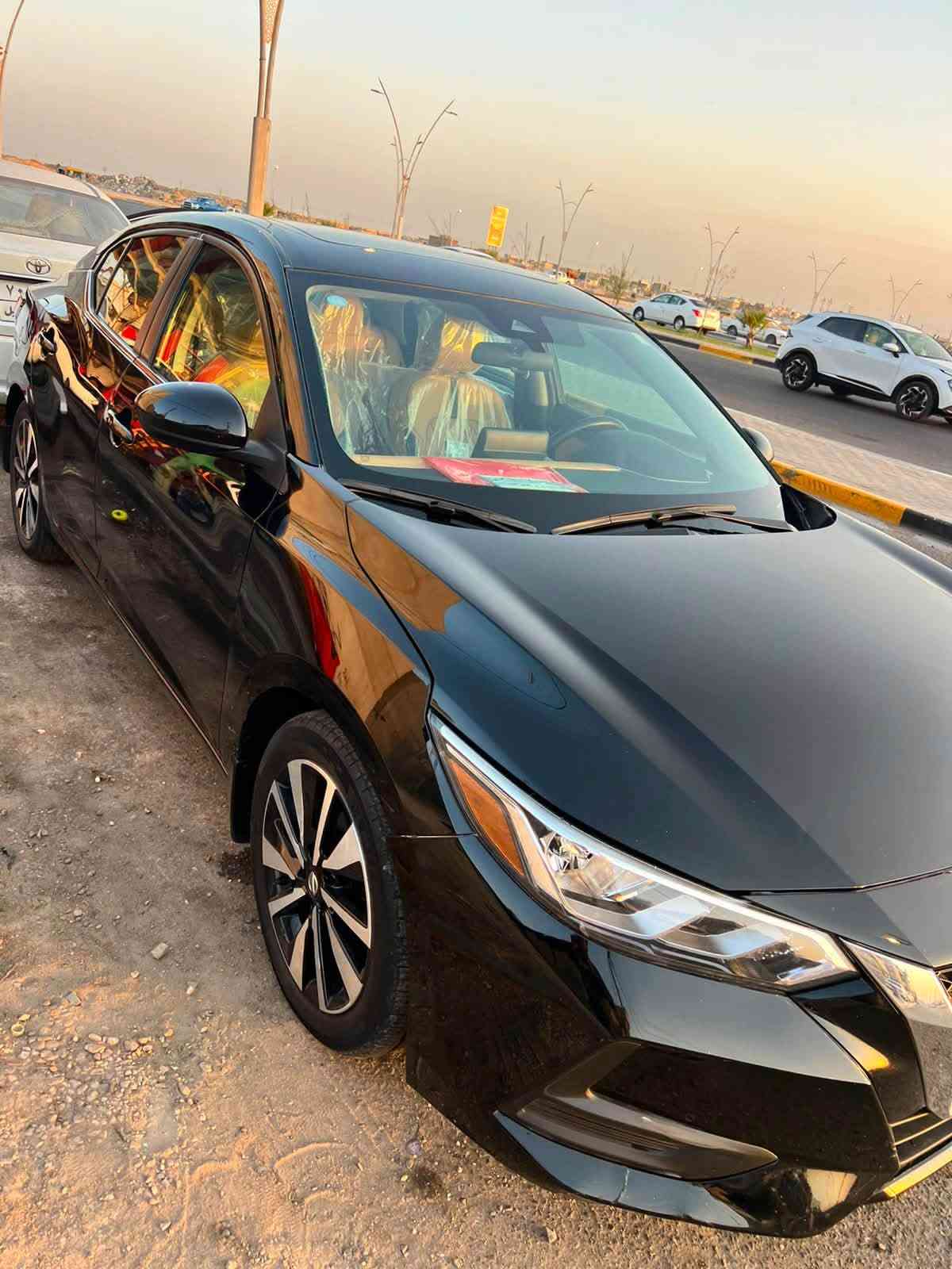 سلام عليكم نيسان سنتره مديل 2023 
السياره فول مواصفات وارد امريكي السياره داخله قرق 
مبدله ضفيره وعقول كله بلادي سياره حلوه وجديده داخله هزه وكامله بس ضاله ع ترقيم مكان السياره بصره السعر 118وبيهه مجال ولمشراي لا يتصل ما متواجد بل فيس رقم وتساب تصال‪***********‬
