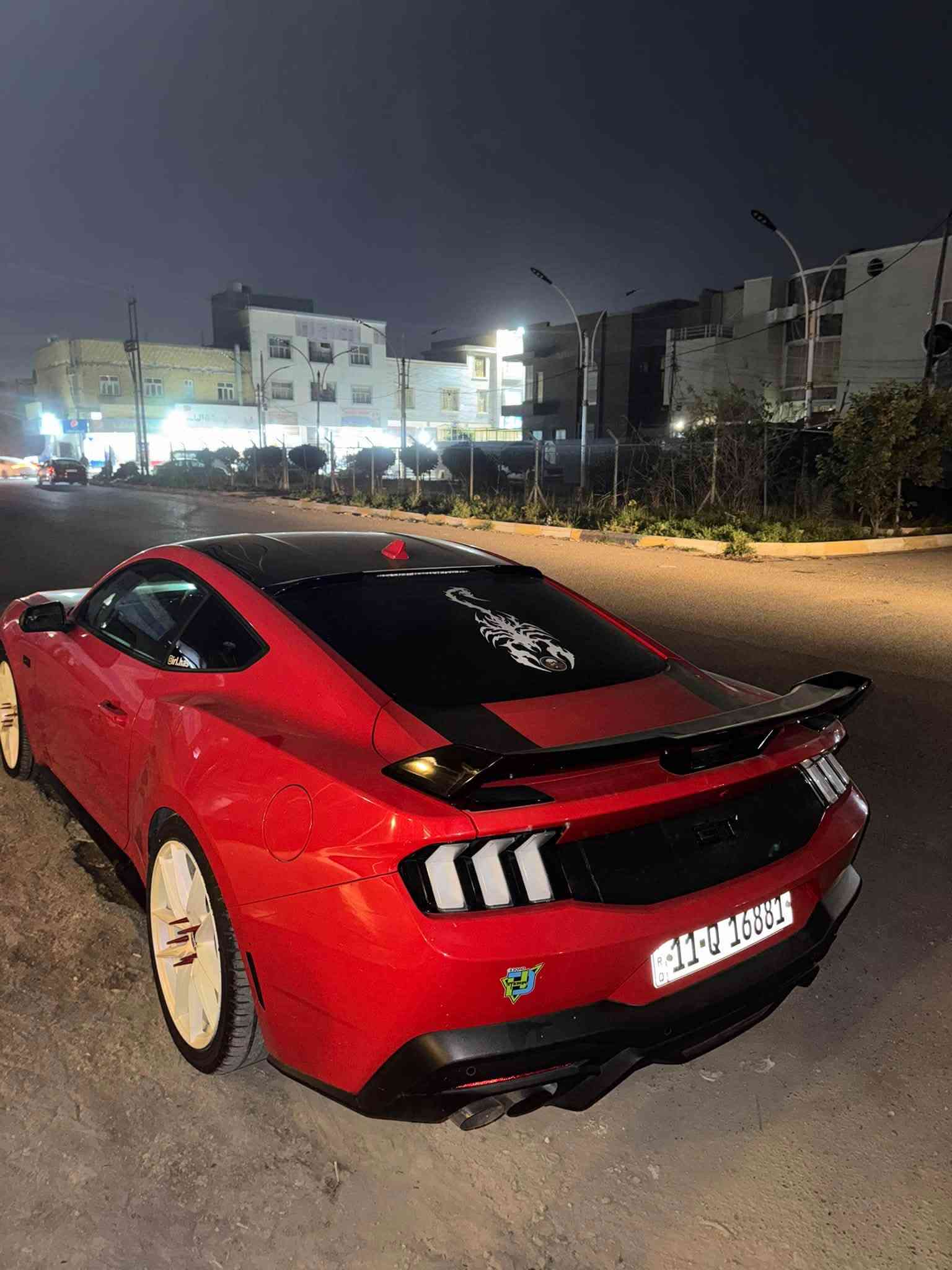 موستنك GT2024
السياره جديده بمعنى الكلمه 
 فقط بنيد جاملغ تكحيل كارت  جداً بسيط 
السياره تعبان عليها وصارف عليها مانقصها اي شي جاهزه 100‎%‎ 
عليها اضافات 
شوت وستيرن كاربون فايبر
وبك لايت ابيض اوربي ولحيه 
‏ ppf بنيد وقماره وجنطه
كاج كان
لدات دعاميه ابيض
اكس بايب كورسا
برمجه سيف تيتو
ستريس بار
ويل نيش صبغ درجه اولى ابيض 7 شذرات
سبايدر دارك هورس
لواصق اصلي ونانو سيراميك 
ماشيه 16000 كيلو 
اكتف اكزوز 
بريميوم
ديجيتل
رادار امامي وخلفي وجانبي
السياره معروفه وبلعافيه ع الياخذها ***********
مكان السيارة بالناصرية
السعر 275 وبيها مجال بسيط جداً
