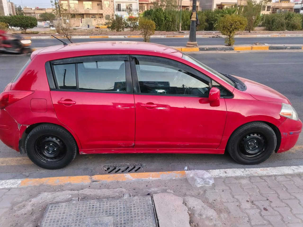 فيرسا موديل ٢٠١١
مكينه مبدله جديده 
صدر جديد 
بيهة صبغ كم قطعه 
تبريد شغال 
كلشي مناقصهة 
تخم تاير نظيف 
سعر ٧٣
***********
