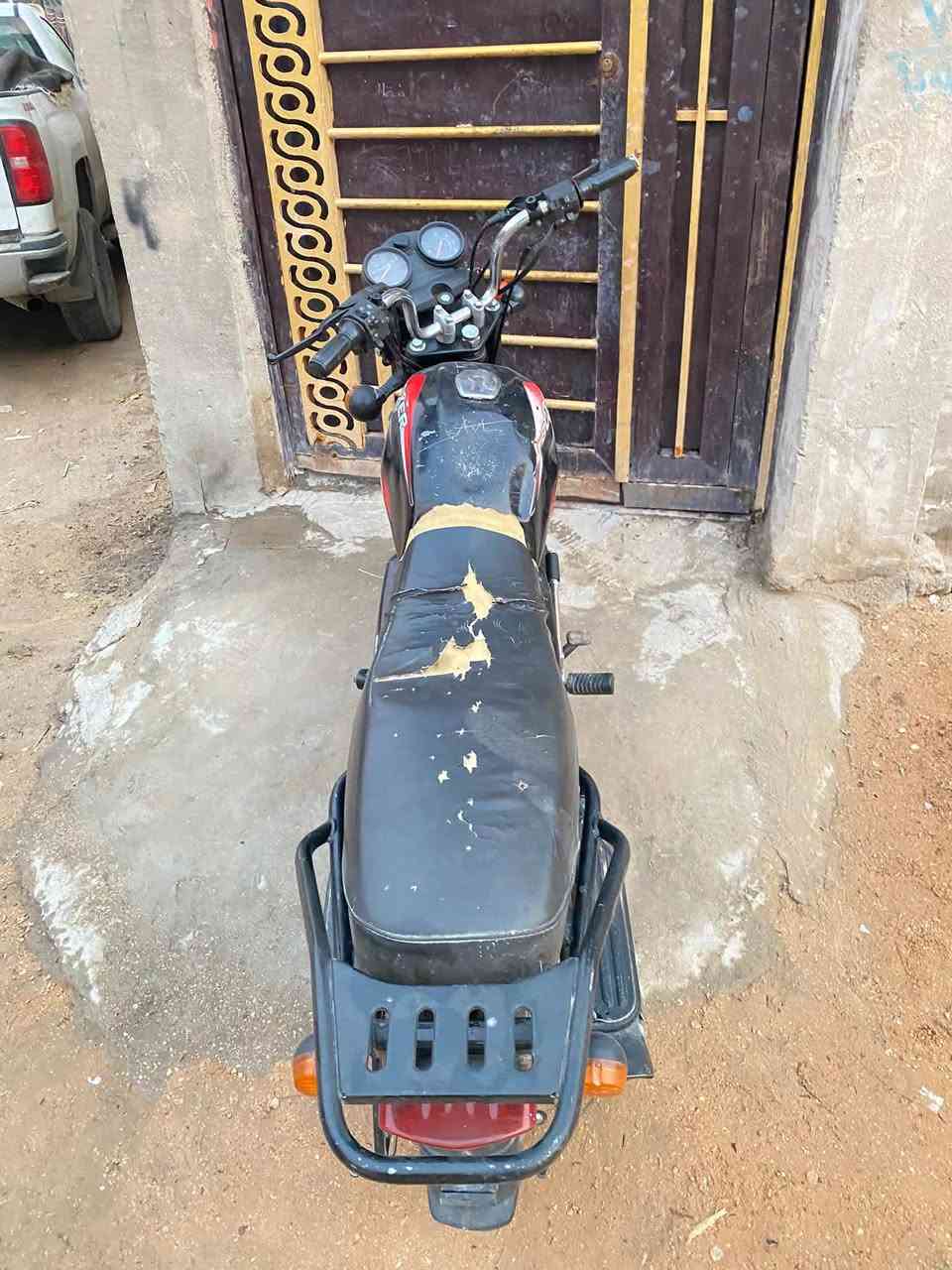 بوكسر • ٢٠٢٢ • للبيع