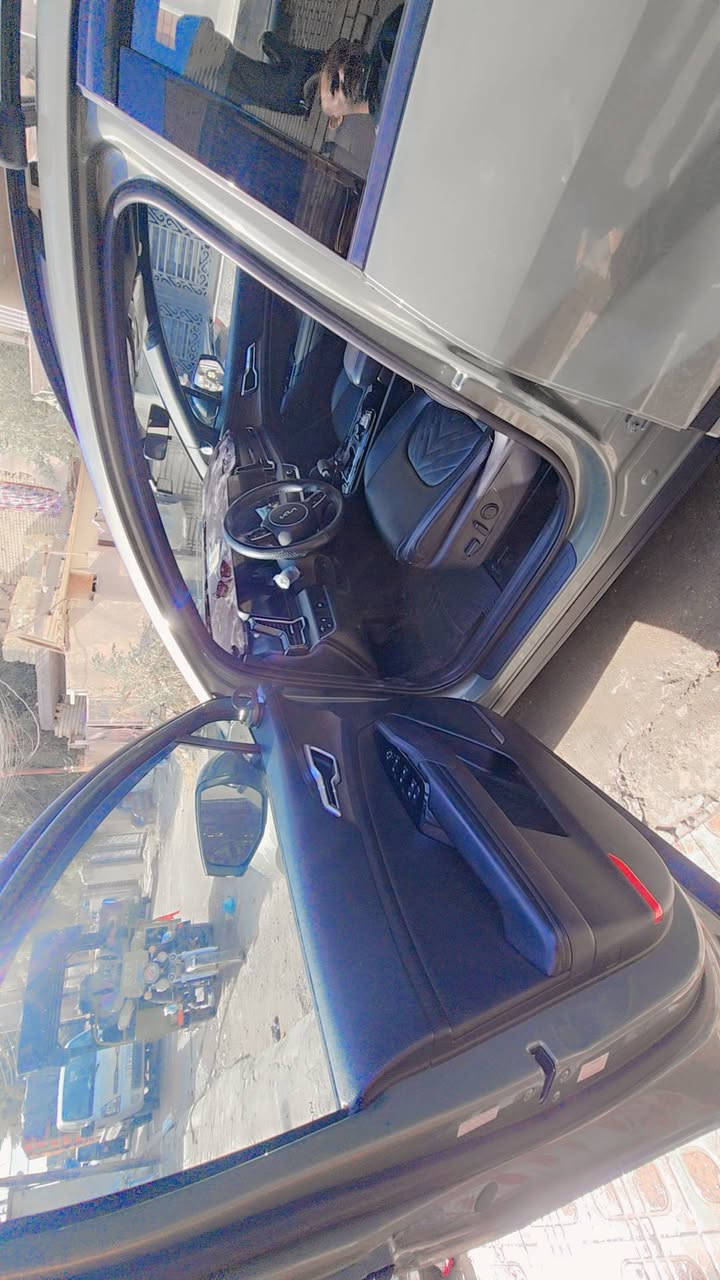 للبيع  موديل ٢٣ امريكي كلين  بغداد البياع  فول السياره *********** رقم بغداد باسمي
