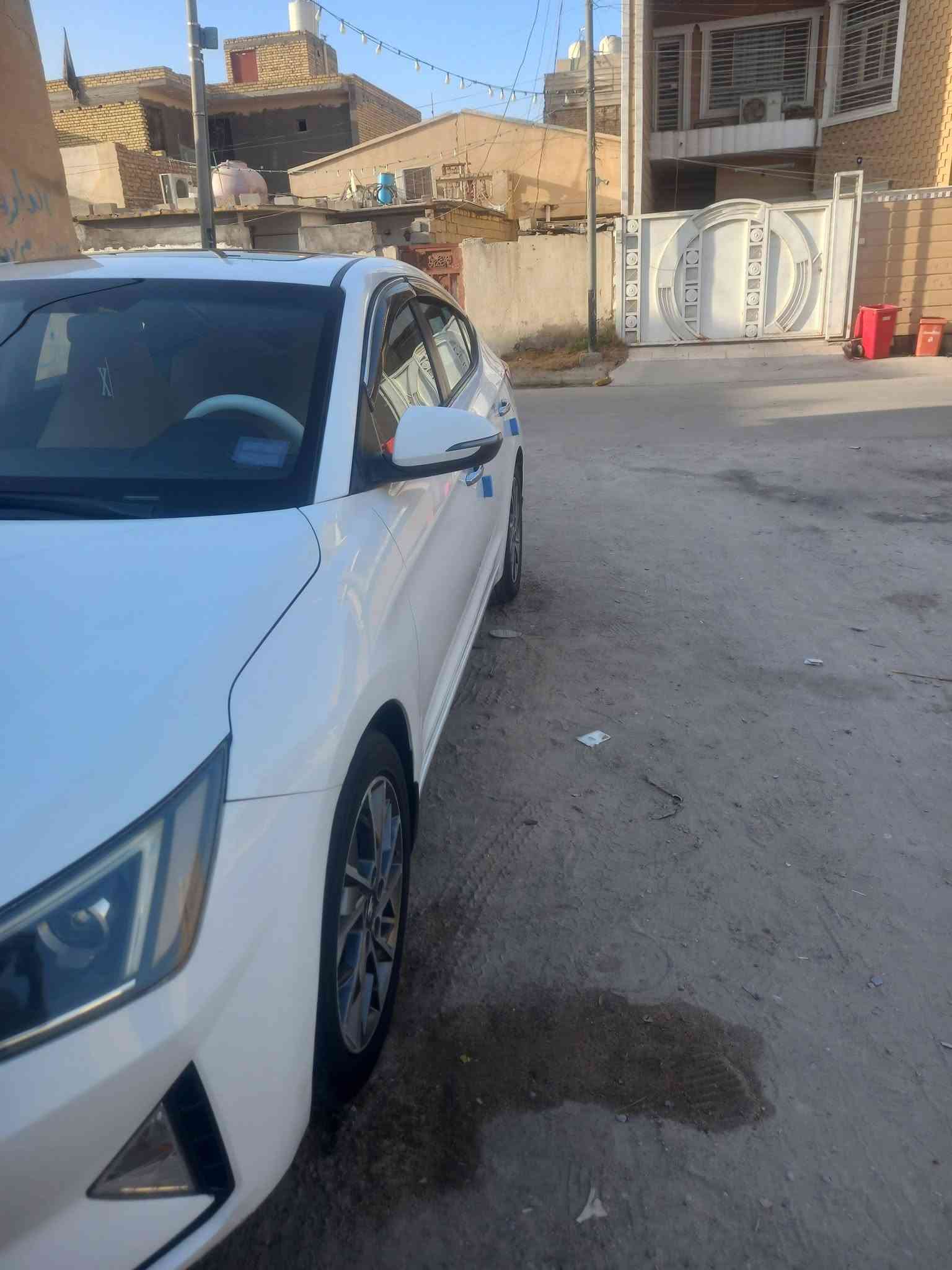 إلنترا خليجي ٢٠ فول واحد على واحد السياره كفاله عامه ما عدا البنيد بي صبغ مكينة كير حداديه تبريد جاهزه السياره حره تحويل السنويه ٣١ المكان ناصريه حي اور السعر ١٤٨ وبيها مجال تلفون ***********
