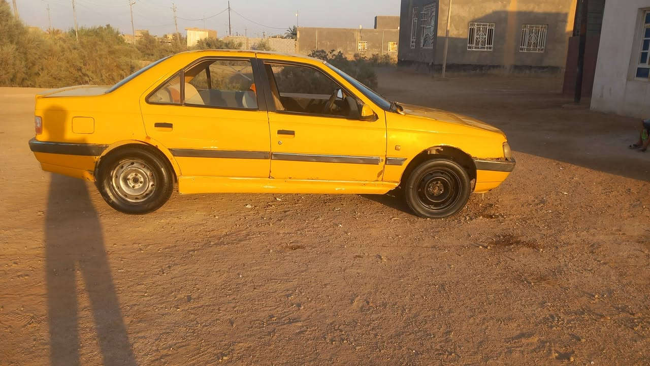 405  مديل 2012تخم تاير جديد حدادية جديد سعر مليون وبيها مجال رقم صاحب السيارة  ***********العنوان بصرة زريجي مقابل معمل ورق
