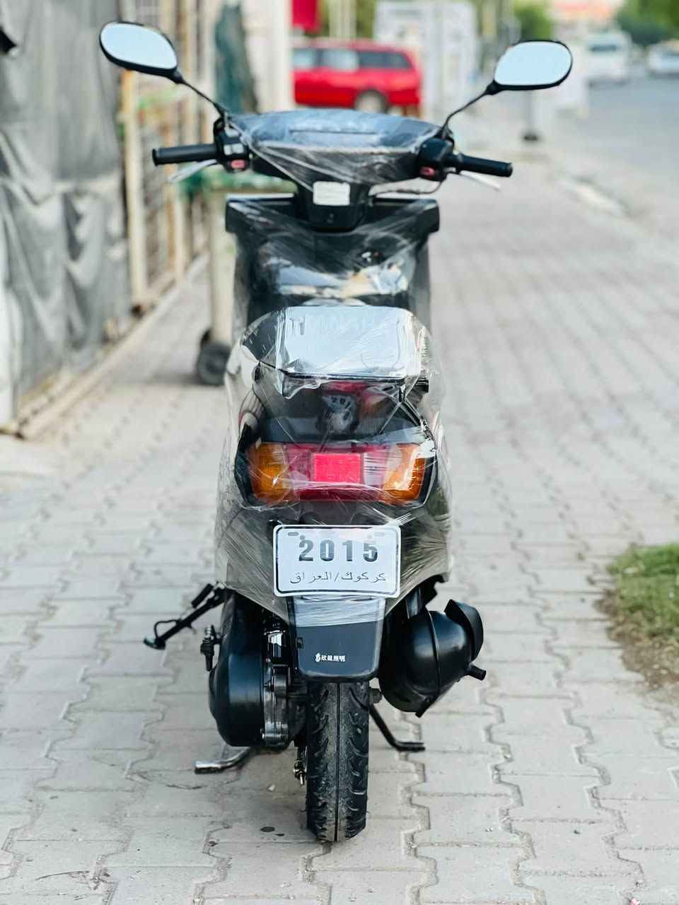 🛵 ياماها (Yamaha) حجم ٦٠ — بدون أي نقص، كلشي بلاد!
يا ولد، دراجة حيل نظيفة وما تصرف، للبيع:

⚙️ المواصفات:

 المحرك: ما ملعوب بيه، كبس بلاد وعلى الشرط.

 الأغراض: الكابريتر، الصنصة، الشوتة، الفيت مبم، والدعاميات كلهن بلاد (لا بيهن فطر ولا كسور).

 الكهربائيات: شغال من الدعامية للدعامية، الدشبول والأجهزة كلهن شغالين.

 التايرات والبريكات: التايرات جُدد (لوك)، والبريكات كلش مضبوطة.

📝 ملاحظة: الدراجة ما مغيرة بيها أي قطعة، جاهزة للفرة وما بيها أي مشكلة (ما شاء الله).

💰 السعر والتواصل:

 السعر (450 )

 رقم التليفون: 📞 ***********

 المكان: 📍 كركوك - شورجة (قريب على مطعم حمة ناصر)

✨ المهتم ويحب يشتري، يتصل بينا وتدللون. ✨

🔱🔱🔱🔱🔱🔱🔱🔱🔱🔱🔱🔱

🛵 یاماها (Yamaha) قەبارە ٦٠ — بێ کێشە و بیلادی!

کڕیارانی بەڕێز، ماتۆڕێکی زۆر خاوێن و بێمەسڕەف بۆ فرۆشتن:

⚙️ تایبەتمەندییەکان:

 مەکینە: دەستکاری نەکراوە، کەپسی بیلاد و بە شەرت.

 پارچە بیلادییەکان: کابریتەر، سالۆنسا، شوتە، فیت پەمپ و کفری هەمووی بیلادین (بێ شکاوی و بێ درز).

 کارەبایی: تەواوی گیانی ئیش دەکات، دەشبول و ئامێرەکانی کاران.

 تایە و بڕێک: تایەکانی لۆکن و بڕێکەکانی زۆر مەزبووتن.

تێبینی: ماتۆڕەکە هیچی نەگۆڕدراوە، ئامادەیە بۆ لێخوڕین و هیچ کێشەیەکی نییە (ماشاءالله).

💰 نرخ و پەیوەندی:

 نرخ: (450)

 ژمارەی پەیوەندی: 📞 ⁠***********⁠

 شوێن: 📍 کەرکووک - شۆرجە (نزیک چێشتخانەی حەمە ناصر)

✨ هەرکەسێک ویستی پەیوەندیمان پێوە بکات، لە خزمەتدائین. ✨
