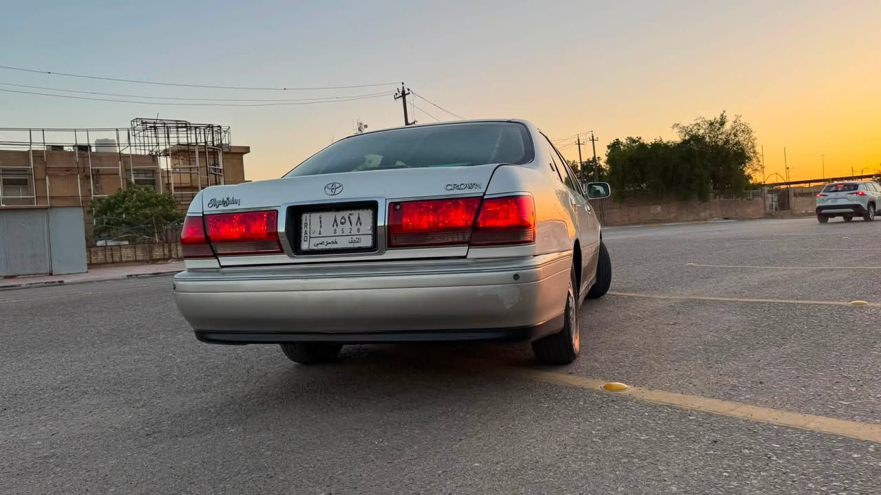 ‏TOYOTA CROWN ROYAL SALON 👑

للبيع تيوتا كراون 2000 اصل.

رقم نجف بسمي  (أ)  مشروع وطني امداور نفس اليوم ابعموم العراق

مكفوله كفاله عامه من كص واصوليات  
سنويه لل 2030 
هزه صاقطه بل 23
عليه غرامه 100 الف 
كير مكينه حداديه تبريد كله جديد سياره جهازه وجديده كلش 

المواصفات👇

4دكم اصل. 

أصل كرستال.

محرك دي فور الجبير. 

شاصي.  75. 

اربع كشنات كهرباء.

برده خلفيه 

ستيرن كهرباء.
.

شاشه عارض .

اوكس. 

بلوتوث.

ويل بلادي   +تخم تاير جديد.

داخل بيجي .

درگ مطعم بصاج اصل.

لايتات زنون كرستال.

بگ لايتات كرستال.

مري  كهرباء+هيتر♨️.

كروز تثبيت سرعه.

جامات اربعه اوتو.
بيه تبديل جاملغ امامي جهت السايق مع قبق جنطه مبدل القماره مصبوغه بدون تكم الصبغ فقط القماره 

السياره ماعايزه برغي كامله على اخر حبايه.

والسياره بالواقع اجمل من الصوره📷.

السعر💵125وبيها مجال قليل حگ الجيه.

العنوان🏡كربلاء المقدسه 

للاستفسار📞 ***********
