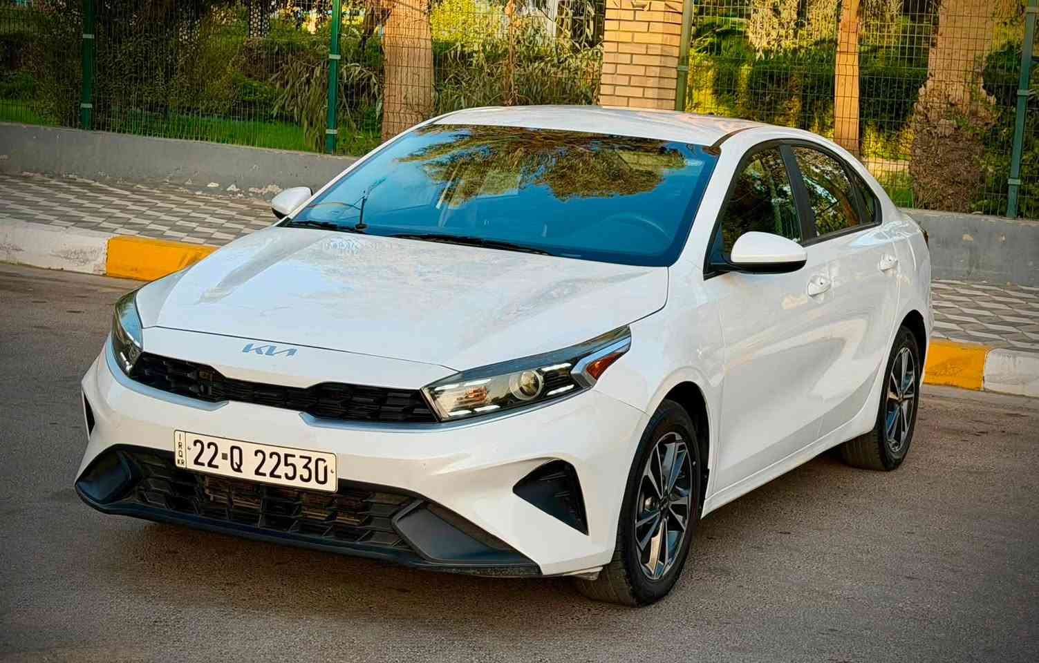 للبيع فقط بدون مراوس
كيا فورتي  موديل 2023
ماشيه 50mمشي امريكا. سيارة. جديدة. اي نقص مابيها
دخول جديد وترقيم اربيل جديد وهزه جديده تحويل لو وكاله مضمون
• المحرك: 2000 دوش
• شاشه تدعم الكاربلي + كاميرا خلفية
• رادار أمامي
• 3 أنظمة قيادة
• تحكمات ستيرن+ نظام تحديد المسار
• السيارة نظيفة جداً وجديدة بمعنى الكلمة بدون اي نقص

حادث جاملغ خلفي صبغ. وبنيد  بارد ايرباك راجعات سستم بدوون. دواخل وبدون اي نقص 

العنوان / بغداد الكاظمية
السعر 145 وبيهة مجال بسيط

للأستفسار***********
