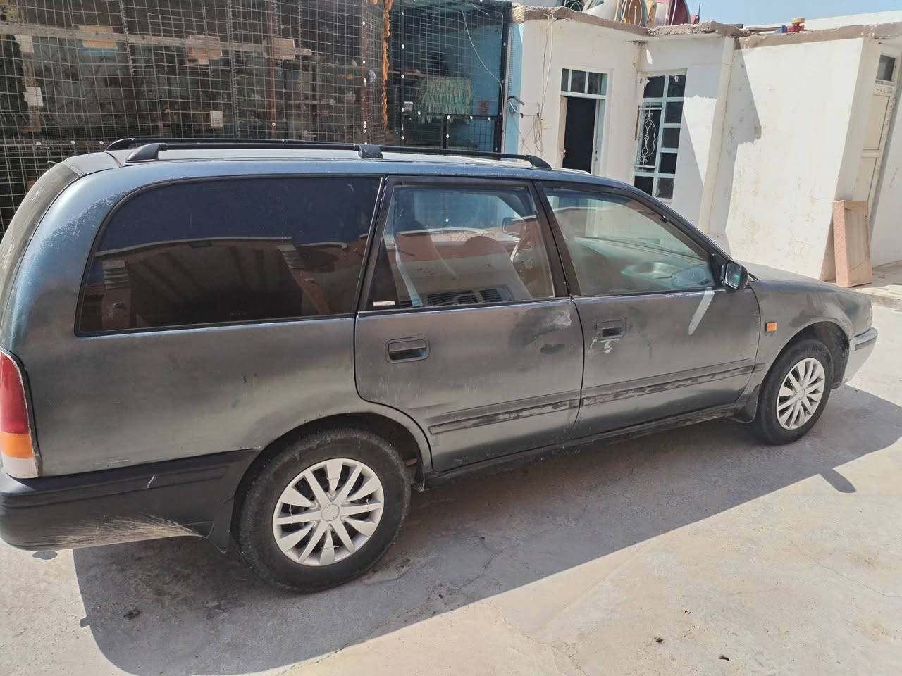 السلام عليكم برايمره ستيشن موديل 93للبيع محرك 20 السياره بدون صبغ بيها مكانات قليله كهربئيات كلها شغاله رقم نينوى سنويه يلا 28 شرط التحويل السعر 30وبيها مجال اللا ستفسار على الرقم 
***********
