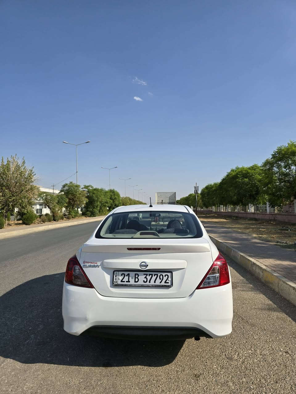 بەناوی خوای گەورە 
نیسان سەنی لاکشمیبای مۆدێل 2020فول مواسەفات شاشە ئایپات و سوکان ڤۆلیۆم بێ بۆیاخ چوارتایەی تازەی لەژێرە سەنەوی تاکوو 2031 تازەیە بەناوی خۆمانەوەیە لەسفریەوە دوودەستە  بەشەرتی گێرو مەکینەو تەبریت و هەموو شتێک بەس ماشەڵای ئەوێت  سیعری 110گەڵا مەعمەلە
شوێن /هەڵەبجەی تازە
ژ.م /   *********** یان ***********
