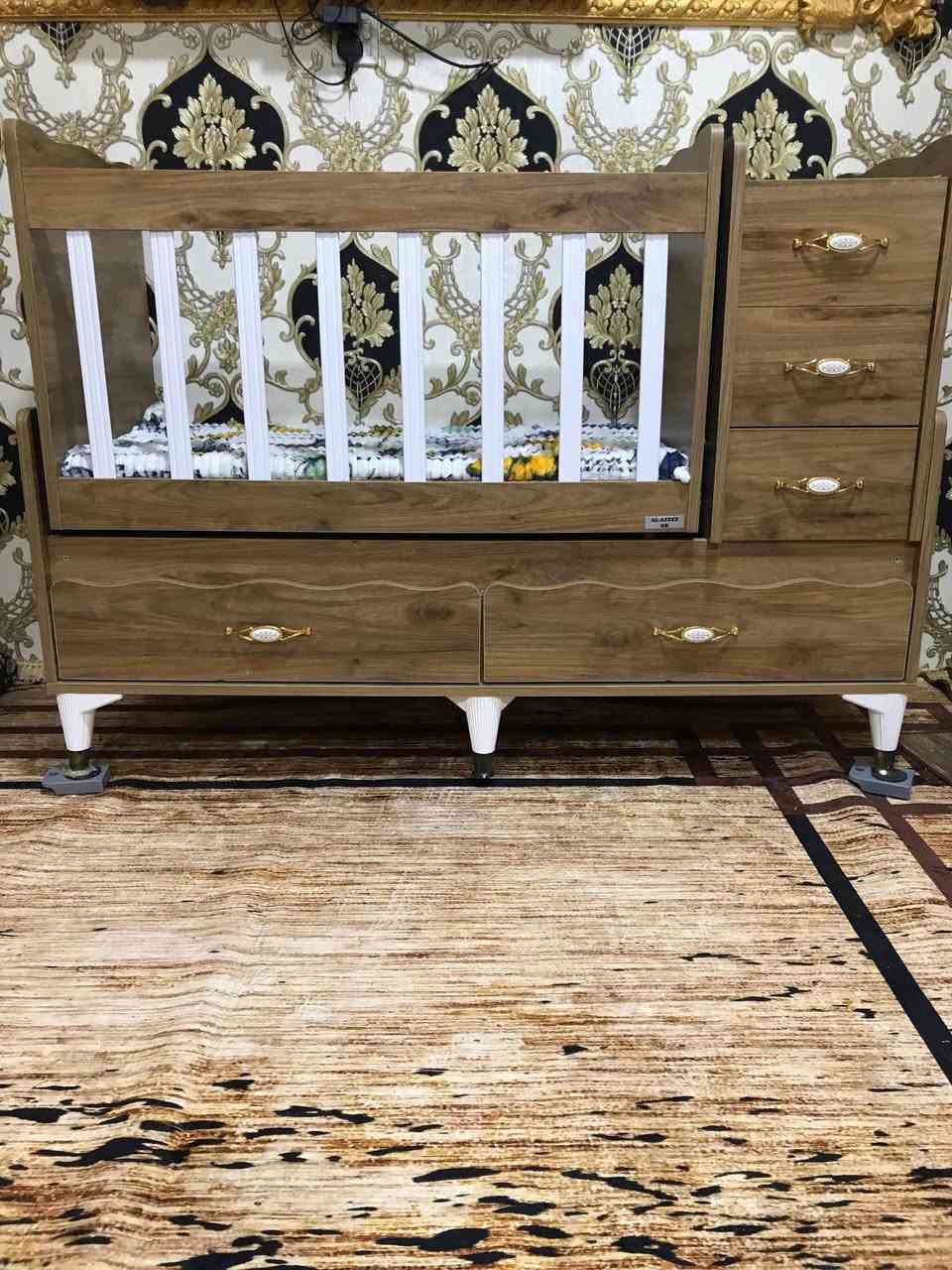 🛏️ كاروك أطفال مرتب وفخم 🤎
شغل نظيف وتصميم حلو، ويخلي غرفة الطفل مرتبة وأنيقة.
بيه أدراج للتخزين ومساحته عملية، يعني جمال وفائدة بنفس الوقت 👌
متواجد بس ***********
