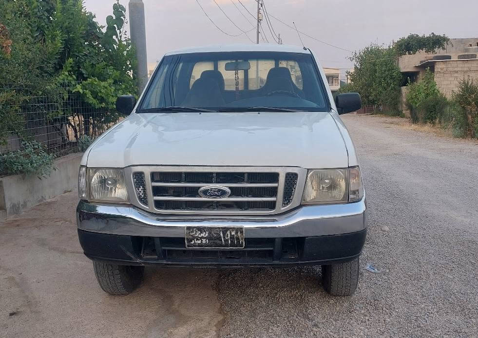 فۆرت ڕەنجەر  2005مزایده  هەموگانی بەشەرت  گێڕ مەکینە گاز ئەکسل دەبڵ ئەکسڵ کارەبای  توندوتۆڵی هەموشتی مزبوتە هیچ لێدرانی نیە پشتو پێش کەپسە  55گەڵاو محاملەیەکی کەم ***********گۆڕینەوەش دەکەم أربيل, العراق
