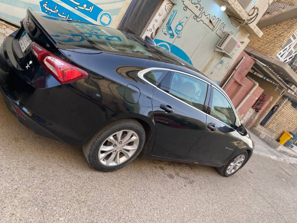 ماليبو 22 LT
ساعه كامله مكمله

رقم بابل معوقين بعد سنه و تصير حره 

فول عدى الفتحه 

بصمه 

ترحيب ذاتي 

اطفاء ذاتي 

تشغيل عن بعد 

مكينه 1500 تيربو كير كله ممتاز 

تخم تاير 

باتري 

صدر امامي خلفي 

تبريد تدفئه 

مراوس او بيع سعر 100$

***********
