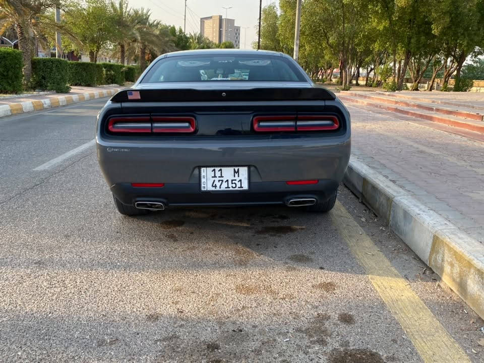 السلام عليكم
دودج تشالنجر 2017 اسمنتي اصل 

Sxt v6

كلين تقرير مياه امطار 

كفالة من الصبغ و التبديل

ماشية 92 ميل  

للبيع رقم بغداد ب اسمي

السعر 155

مكان السيارة ميسان العمارة 

***********
