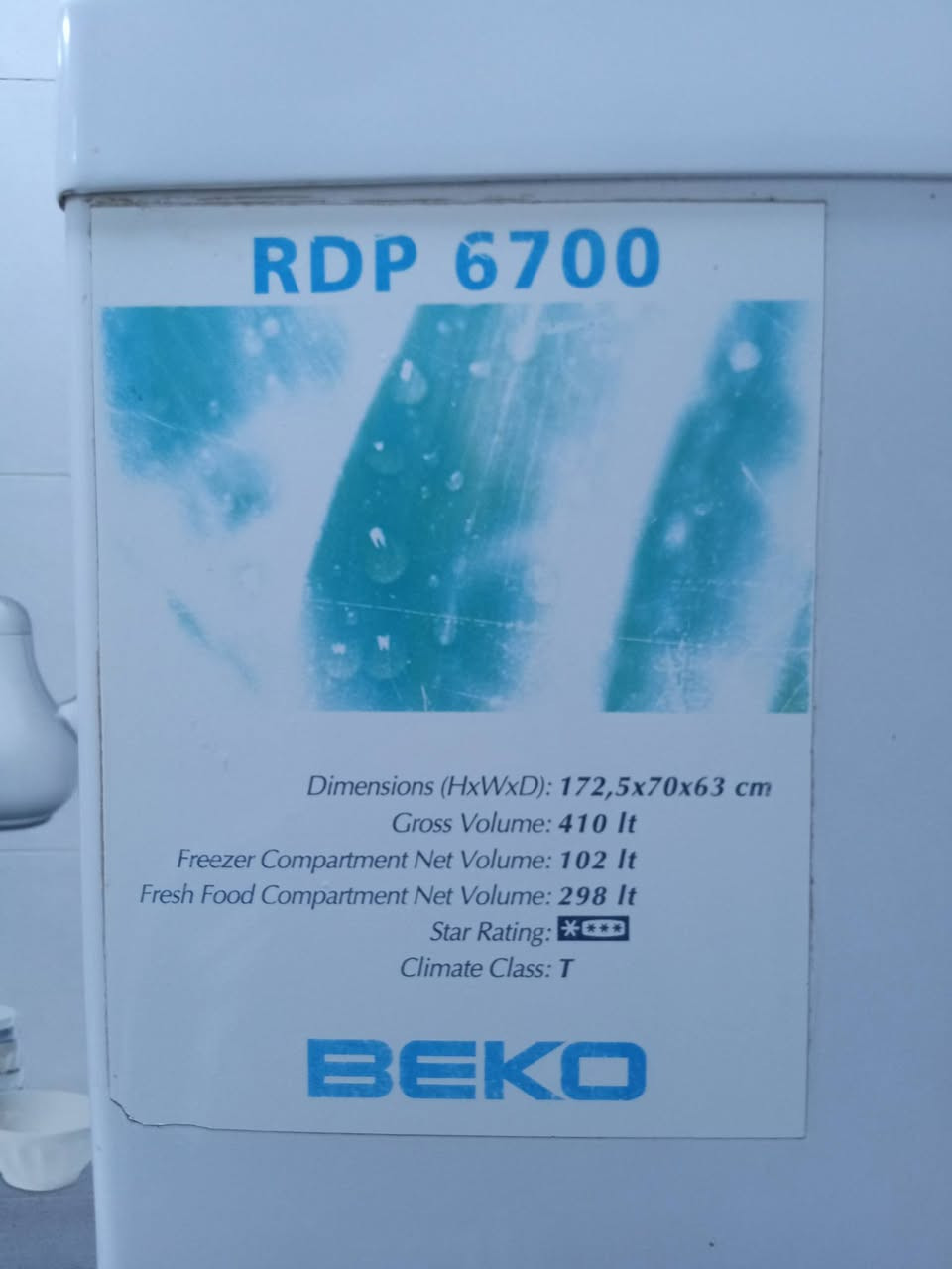 ثلاجة بيكو مستعمل
موديل BEKO RDP 6700 تقييمها اربع نجوم تبريد ممتاز
15 قدم
الفريز تجميد قوي وممتاز
التبريد فول 
كاملة مكملة ما شاء الله
الثلاجة كلش نظيفة 
السعر150 وبيها مجال
الي ما يشتري لا يكسر بسعرها 
للاستفسار *********** موجود واتساب
