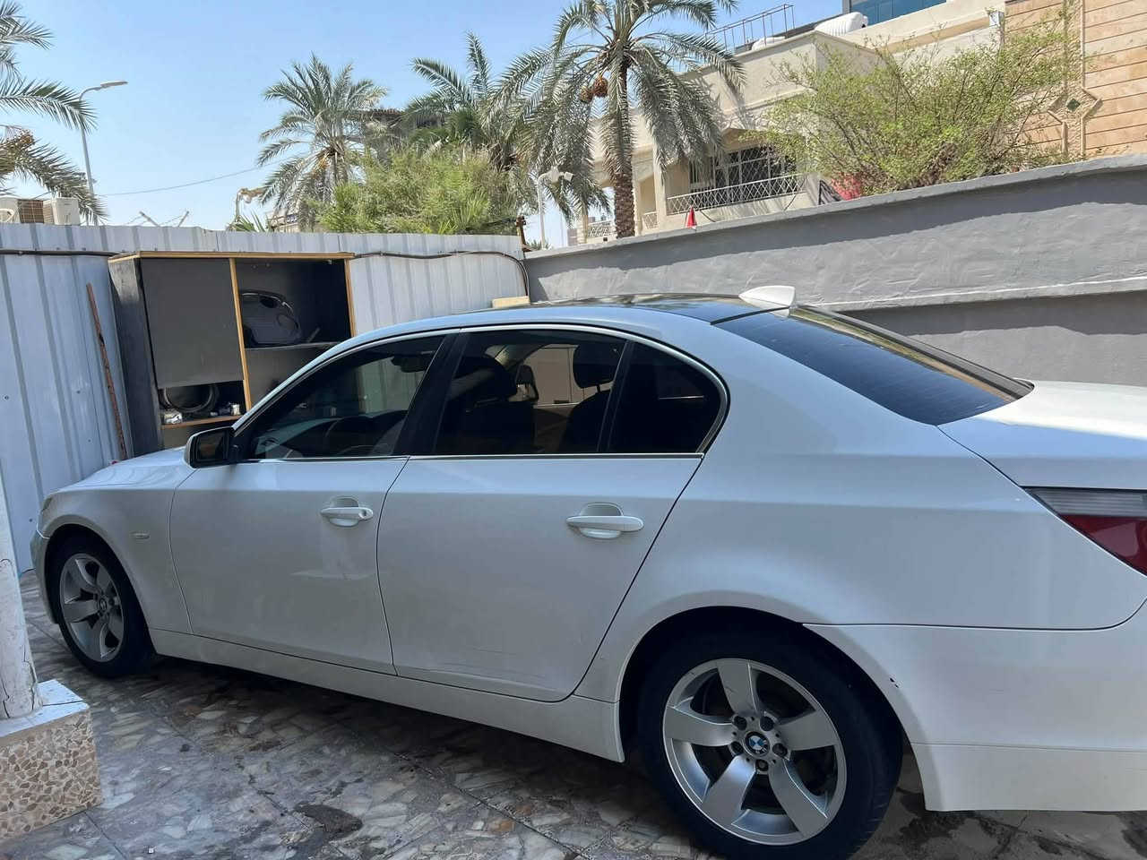 بي ام ميماتي موديل 2009 أدوات ادوات متومه بغداد طبق الأصل سياره جديده معنه الكلمه كفاله عامه من الطول لطول مكينه كير حداده تخم تاير تبريد اكسل كهربائيات كشر دواخل كله كفاله مسجل مضخم جديد كفاله من الكص والسرقه والنتر بول مخلص الكلام سياره فول من الاخير مكان السياره بصره بصره السعر 55بيه مجال قليل *********** اترجاكم لحد يدخلي يكلي وصله الي تريد السياره تعال انته عليه
