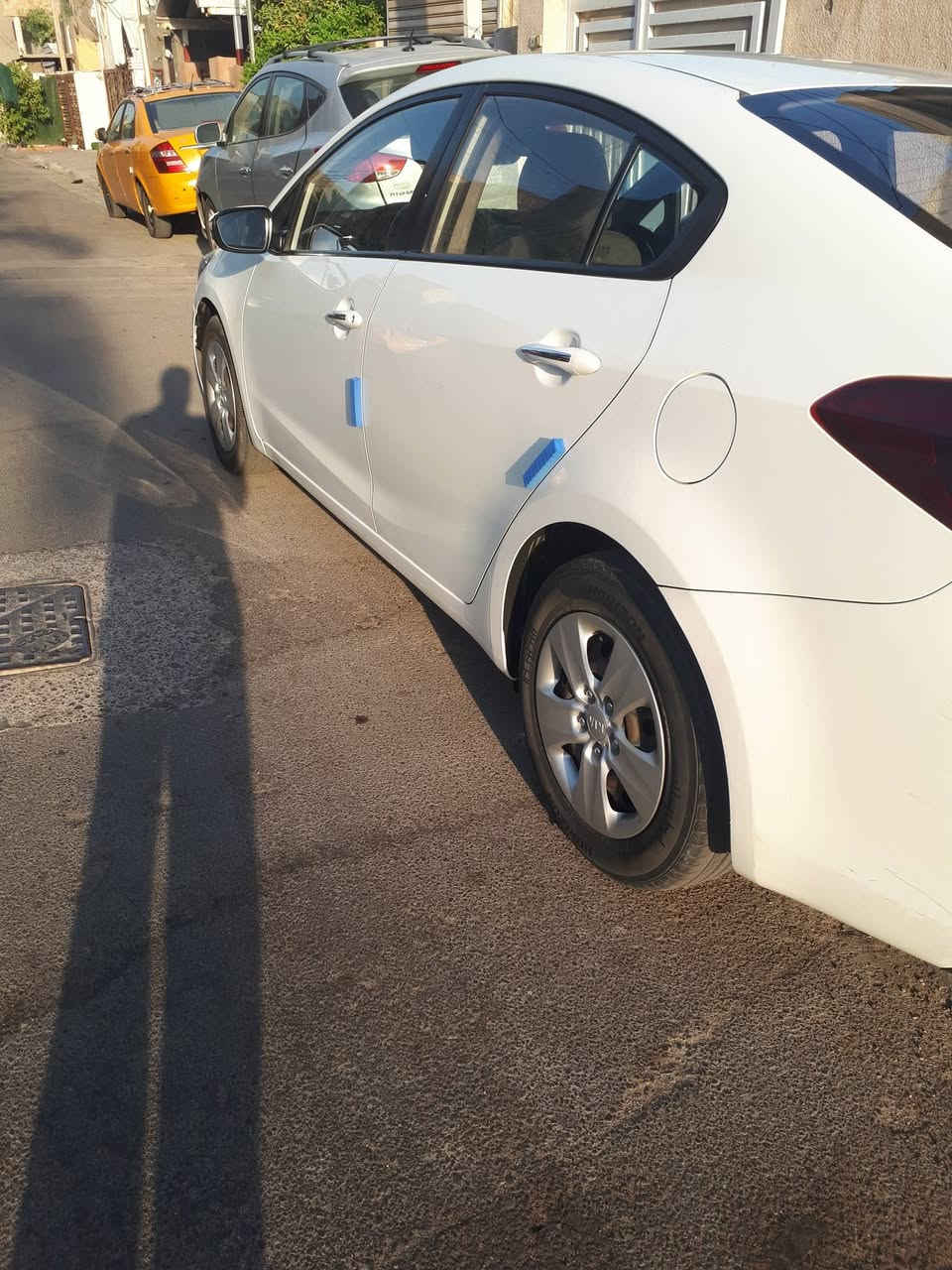 سيراتو خليجي موديل ١٨ محرك ١٦٠٠ دوش كير AT المرغوب مواصفات عاديه مري شفط اشاير بالمري ماشيه ١١٩ سياره على وضع الشركه برغي مامفتوح بيها عنوان البياع حي التراث  ***********
