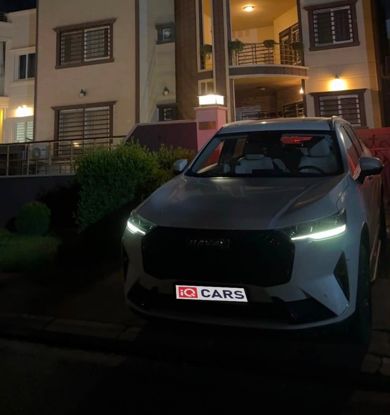 HAVAL H6 2023 BLACK EDITION
* 4 سلندر

* ناقل حركة أوتوماتيكي

* 5 مقاعد

* مقاعد جلد أو نصف جلد حسب السيارة

* صندوق خلفي كهربائي

* كاميرا 360 درجة

* تدفئة المقاعد

* تبريد المقاعد

* التعرف على إشارات المرور

* نظام المفتاح الذكي

* نظام فرملة الطوارئ

* مصابيح أمامية ليد

* عرض المعلومات على الزجاج الأمامي «داتاشو»

* شاحن لاسلكي

* ركن أوتوماتيكي

* أوضاع قيادة متعددة

* مثبت سرعة متكيف

* سيارة مرقمة اربيل

الهاتف : ***********
