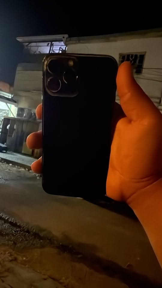 ايفون ١٣ • كفاله عامه • ظهره مكسور