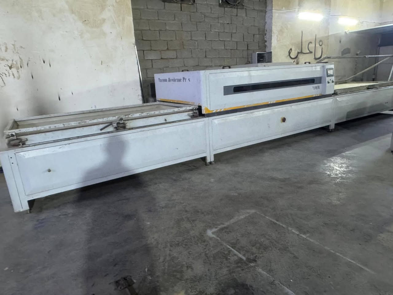 ماكينة كبس الوان pvc  وماكينة حفر cnc
مواصفات ماكينة كبس الالوان 

12 متر 
طاولة فاكيوم لتثبيت الألواح 
غطاء حماية 
زر ايقاف الطوارئ 
نظام عمل اوتوماتيكي 

جاهزة للفحص ...

مواصفات الcnc 
500×275
عدد المحاور 3 .axis 
رأس واحد 
سرعة الحركة 15.30 متر بالدقيقة 
قدرة السبندل .3.5...6 كيلو واط 
جاهزة للفحص ..

تواصل واتساب ..***********
