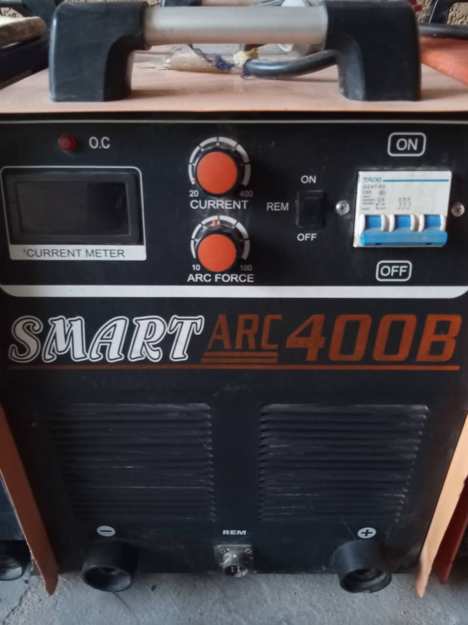 ESAB/ 3 عدد
ARC 400/ 7 عدد

SMART400/ 8 عدد

LINCOLN300/ 2 عدد 

*********** 
ملاحظه مابيه مفرد عددهن 20 مكينه كلهن( ثريفيز)
