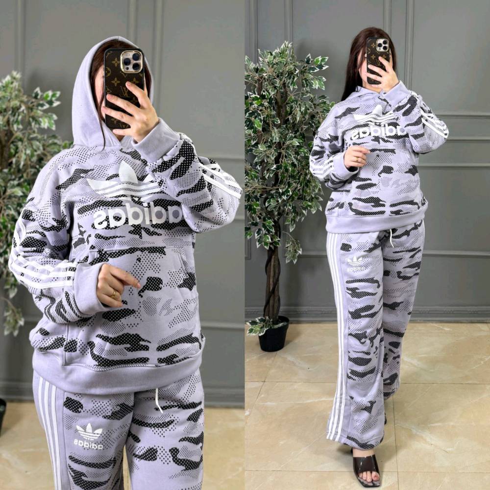 تراك نسائي هاڤ

خامة قطن مبطن 3 خيط ثقيل  شرط الفحص

L. XL. 2XL. 3XL.

الدرزن  105 الف
سعر ا
القطعه  14توصيل جميع المحافظات 5 الف
تگدرين توضحين شنو الألوان المتوفرة هسه بالضبط؟ لأن بالصور مبين أكثر من لون (أزرق/تركواز/بنفسجي/بيج).: 
الوان معروضه متوفره
هذا التراك يجي قطعة وحدة لو طقم كامل (بلوزة + بنطلون)؟ وإذا أكو اختلاف بالموديل أو الصور، شنو الموجود فعلياً؟: 
يجي قطعتين 
منو الموقع مالج/المحافظة شنو؟ حتى المشتري يعرف منين راح يكون الشحن أو الاستلام.: 
بغداد متوفر توصيل
الدفع شلون يكون؟ عند الاستلام لو تحويل، وهل أكو إمكانية فحص قبل الدفع؟: 
دفع عند الاستلام وعلى الفحص