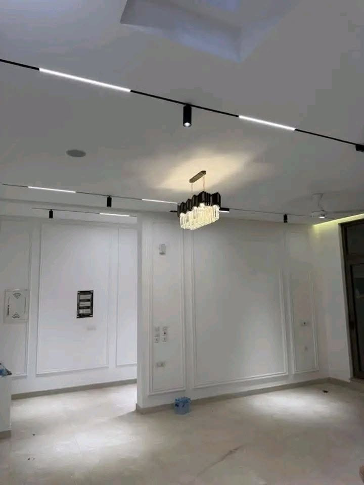 عرض خاص  صبغ الغرفه مواد وعمل 150 الف يشمل العرض تصليحات البسيطه من الفطور واثار البسامير للتواصل خاص 
***********

