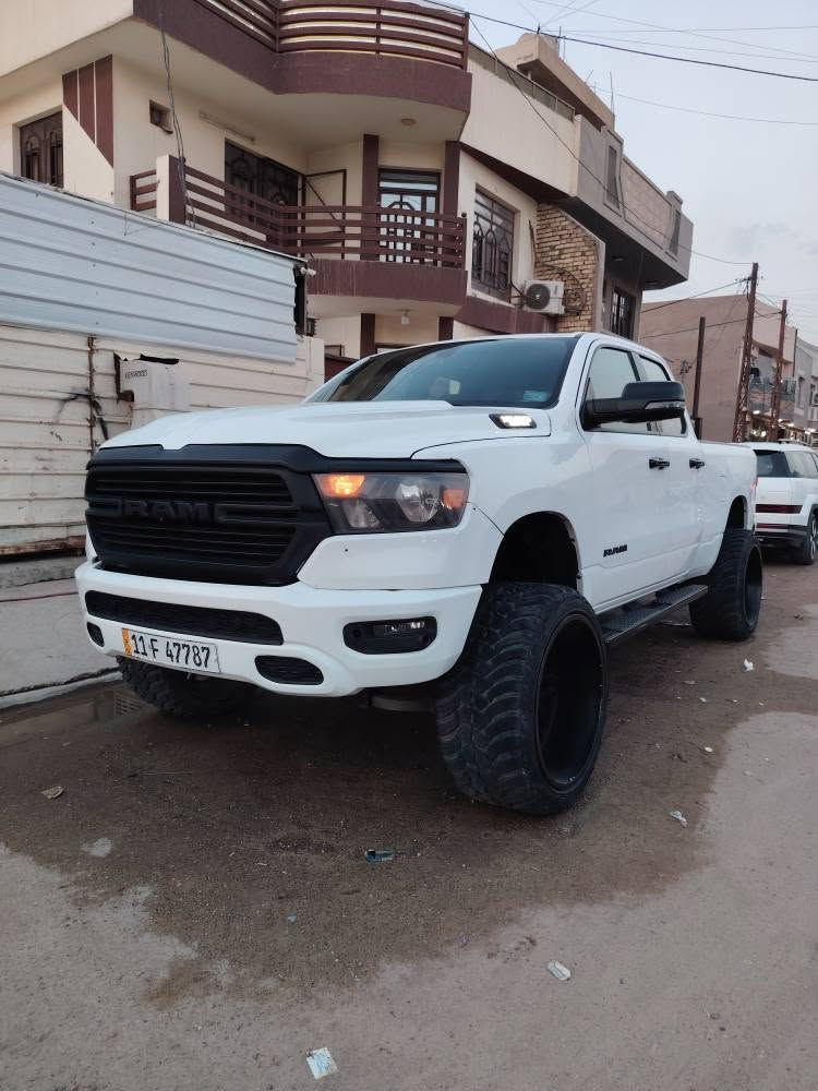 للبيع أو المراوس – RAM 1500 Big Horn Lone Star موديل 2023

موديل: 2023

فئة: Big Horn / Lone Star

محرك: 5.7 HEMI eTorque

الممشى: 33 ألف

رقم بغداد الجديد

تحويل ثاني، صدر جديد

تبريد ممتاز والمحرك بالكامل بحالة ممتازة

صبغ جاملغ وبنيد فقط، بدون شاصي

ترفيع وكالة من شركة Mopar مع رنقات وتايرات 24

كير ماوس

كاميرا أمامية وخلفية

كشنات تدفئة وتبريد

ستيرن تدفئة

بريك كهربائي

سيارة نظيفة جداً وجاهزة للاستخدام

📍 الموقع: بغداد – حي الجهاد

📞 للاستفسار:
***********

السعر: مناسب جداً وجوه السوق، والجاد يتصل. بغداد, العراق
