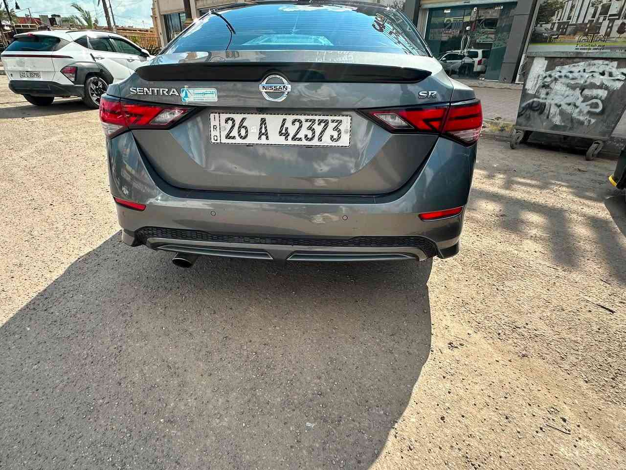 السلام عليكم
نيسان سنترا🚀

2021

SR🔥

 تو كلر

 لون رصاصي 

 محرك 2000 سي سي (2.0 لتر) 

4 سلندر

وضعية Sport

لايتات LED أمامية وخلفية

إضاءة نهارية LED

تشغيل بصمة

فتح أبواب ذكي (Smart Key)

شاشة لمس 8 إنج

🔹 Apple CarPlay

🔹 Android Auto

كاميرا خلفية

مثبت سرعة

تحكم ستيرن

مراقبة النقطة العمياء

رادار امامي ⚠️

حساسات اماميه وخلفيه ‼️

توقف تلقائي 🛑

كروز سرعه 

تبريد ثلج ❄️

وبعد بيها مواصفات اكثر عدا فتحة السقف 

الضرر: 

فقط رصعات بالبنيد

وبارد براس الجاملغ فقط 

صور الضرر موجوده عندي 

داخل العراق كفالة من الخدش والرصعه

رقم صلاح الدين الجديد 

سعرها 140$ وبيها مجال حك الجيه

الموقع تكريت📍 شارع الاحتفالات 

التحويل بنفس اليوم 

الاستفسار على الرقم
***********
