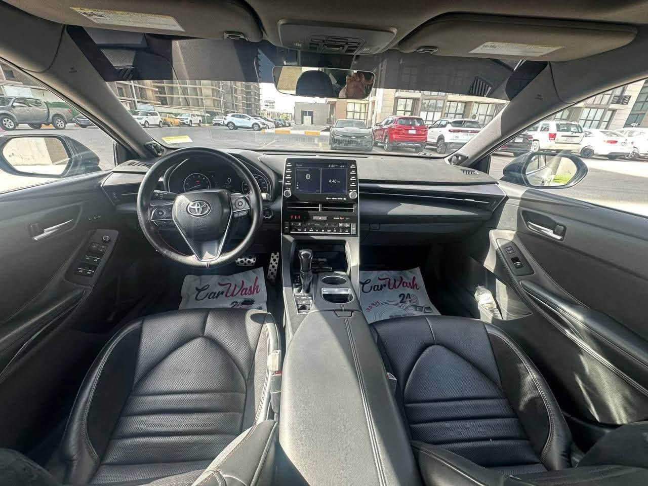 سلام عليكم
افلون  2020  Touring فوووول مواصفات  

محرك 3500 

داتة شو 

كشنات  الامامية تبريد + تدفئة 

الكشنات الخلفية تدفئة 

تبريد خلفي 

كراسي كهرباء 

ميموري كراسي 

رادرات من كل الجوانب 

حساس امامي 

حساس خلفي 

سلايد روف 

4 انظمة قيادة sport + sport plus echo normal 

كامرات محيطية من كل الجوانب 

توقف ذاتي 

هاند بريك بصمة 

اشاير بالمري 

ليتات الاماميه زنون بلاد 

البك لايت لد بلادي 

نظام صوت JBL 

شاحن تلفون واير ليس 

تشغيل عن بعد 

تحكمات ستيرن من كل جهات 

مثبت سرعة

شفتات كير بالستيرين

تحديد مسار  

وبعد بيها مواصفات ماشية58 الف mi 

حادثها جاملغ وباب السايق فقط وباب خلف السايق مباوك لون ويه باب السايق  بدون لغد وبدون شواصي  وهذا رقم الشاصي الي يحب يشوف صور الحادث 4T1HZ1FB2LU039348

***********

رقمها بغداد تحويل ثاني يوم السعر 21500
