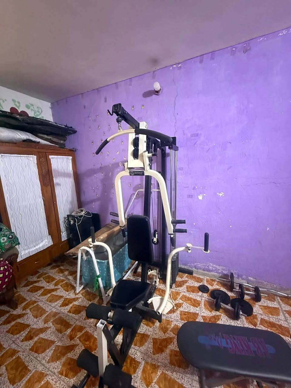 ***********
