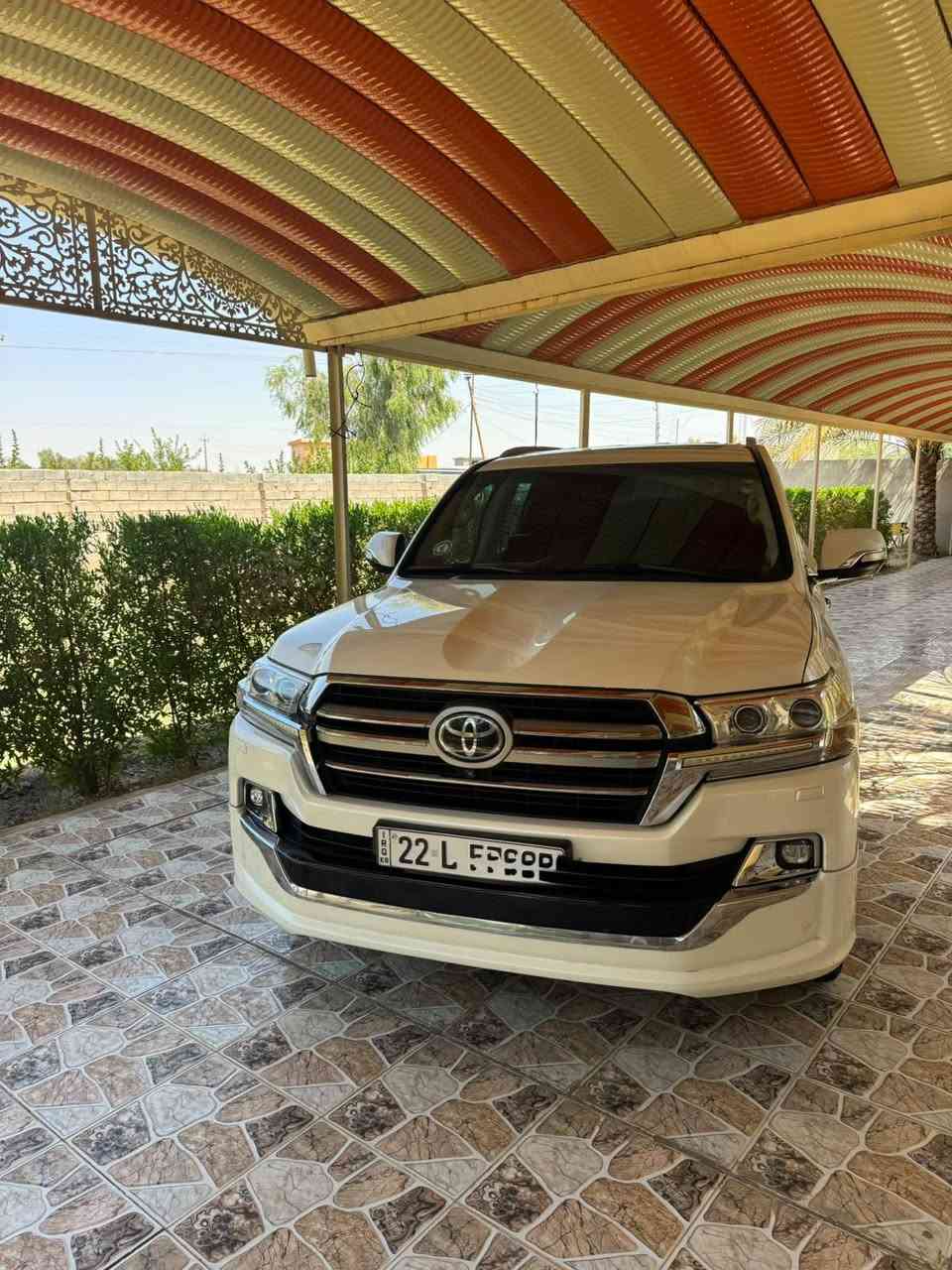لاندكروز VXS موديل 2019 اعلى فئة باللاندكروز مواصفات لگزز ماشية 130 الف مكفولة كفالة عامة  مغلفة PPF. السعر 530 وبيها مجال بسيط . 
المكان : بغداد وديالى
الاتصال على ***********
