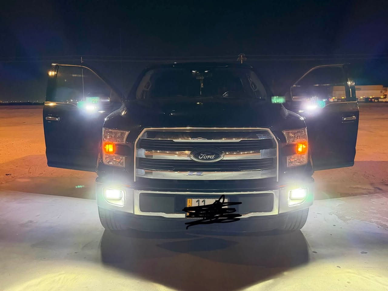 السلام عليكم فورت f150 خليجي فول
مواصفات 
سياره مكفوله 
بصمه 
رادار 
كامره خلفيه 
حساسات 
شاشه  المس 
كشنات كهرباء +تتفئه وتبريد 
تحكم ستيرن 
تتفه وتبريد 
مريات شفط 
مضومه زنون
باب طويل بدي قصير  
رقم بغداد مشروع وطني تحويل ثاني يوم وين مايعجبك سنويه جديده ورقم جديد سعر 220 وبيه مجال 📲***********
