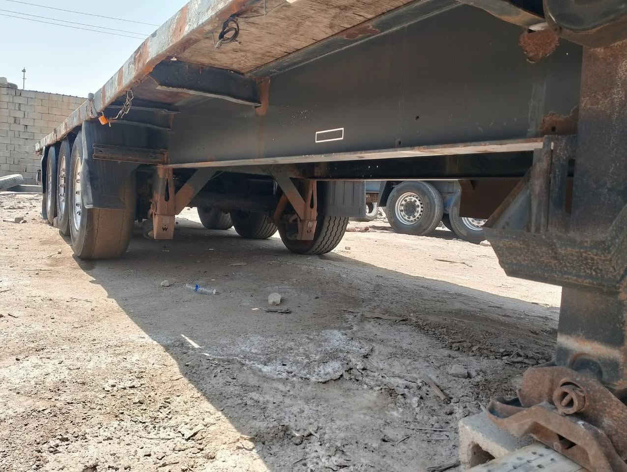 عربانة شمتز مكفولة مكاني بصرة قضاء الزبير السعر ٤٠ وبيها مجال مكفولة ***********او***********
