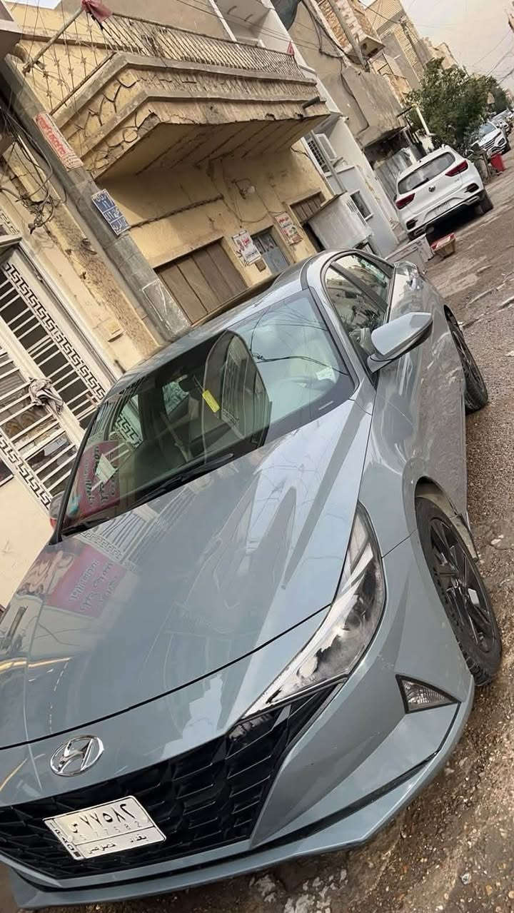 النترا 2023 خليجي
مكفولة من الصبغ بيها رصعات صغيره

مواصفاتها معروفة 

1.شاشة تدعم كار بلي 

2.دخول ذكي 

3.فتحة سقف

4.تحكمات ستيرن 

5.اربع انضمت قيادة

6.محرك 1600

7.تشغيل عن بعد

8.حساسات امامي خلفي

9.تبريد قطعتين

10.كامرة خلفية 

ماشيه 72 الف كيلو

السياره خير من الله تجي وتشوف 

السعر 157$ وبيها مجال

‪‬ ‪السياره بأسم ابن عمي وهذا رقم تلفونه

 ***********‬
