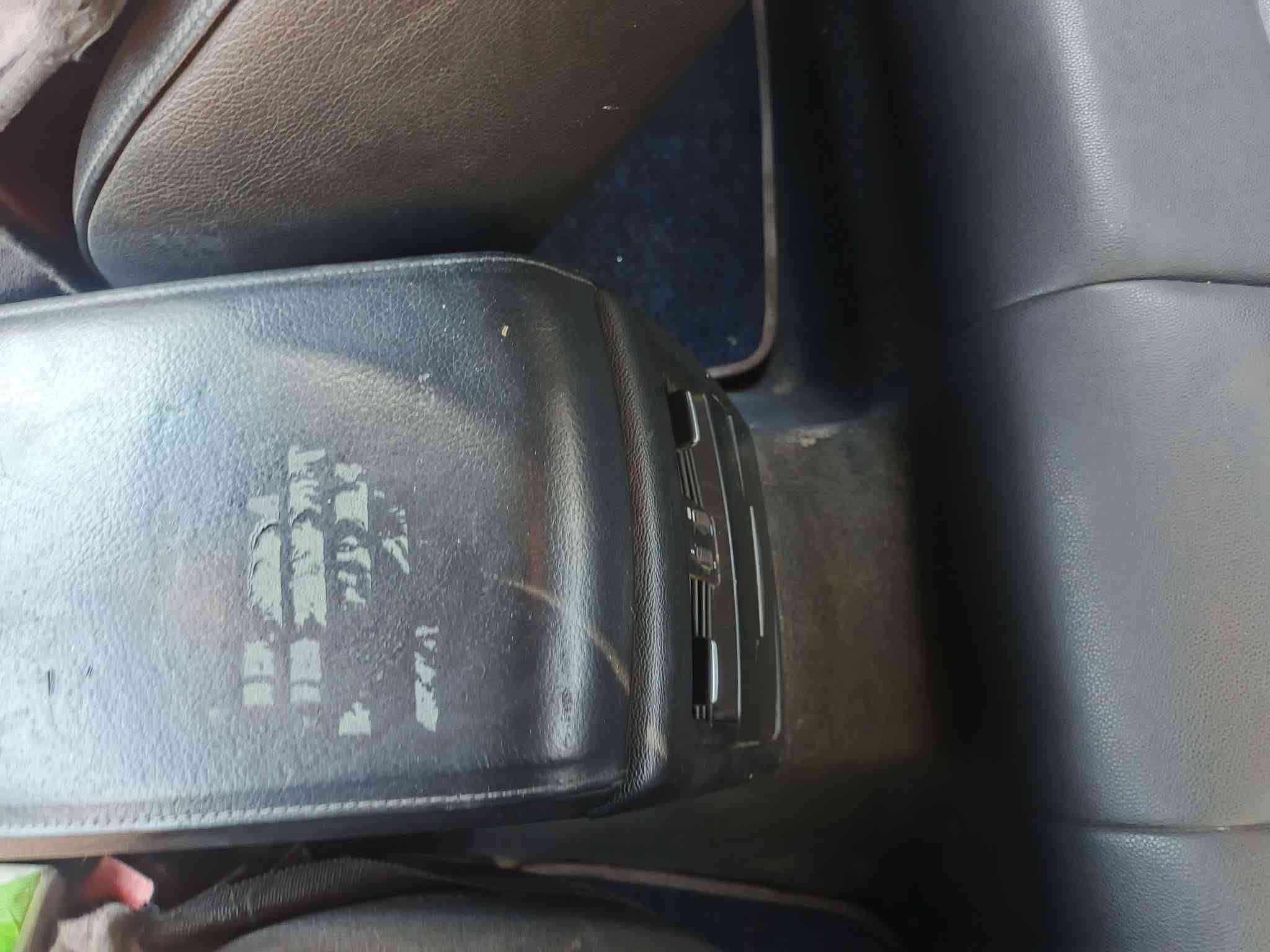 سلام عليكم مراوس بكوري او بيع  بي ام E90 موديل 2009 بااسمي هزه جديده اليوم سويتها فول مواصفات سلايت بصمه تشغيل  كشنات كهرباء ويل رياضي كير 3 وضعيات عادي اوتو سبورت محرك 25 نوزل قصير كير مكينه جدد تبريد قطعتين ثلج بدلت منظومه كامله تحكم ستيرن بااسمي سياره والله صاروخ بالشارع نشطه ماشاءالله السعر 85 بيها مجال عنوان بغداد *********** رقمي بي واتساب ماسنجر مفتوح الخط مفتوح وبالخدمه
