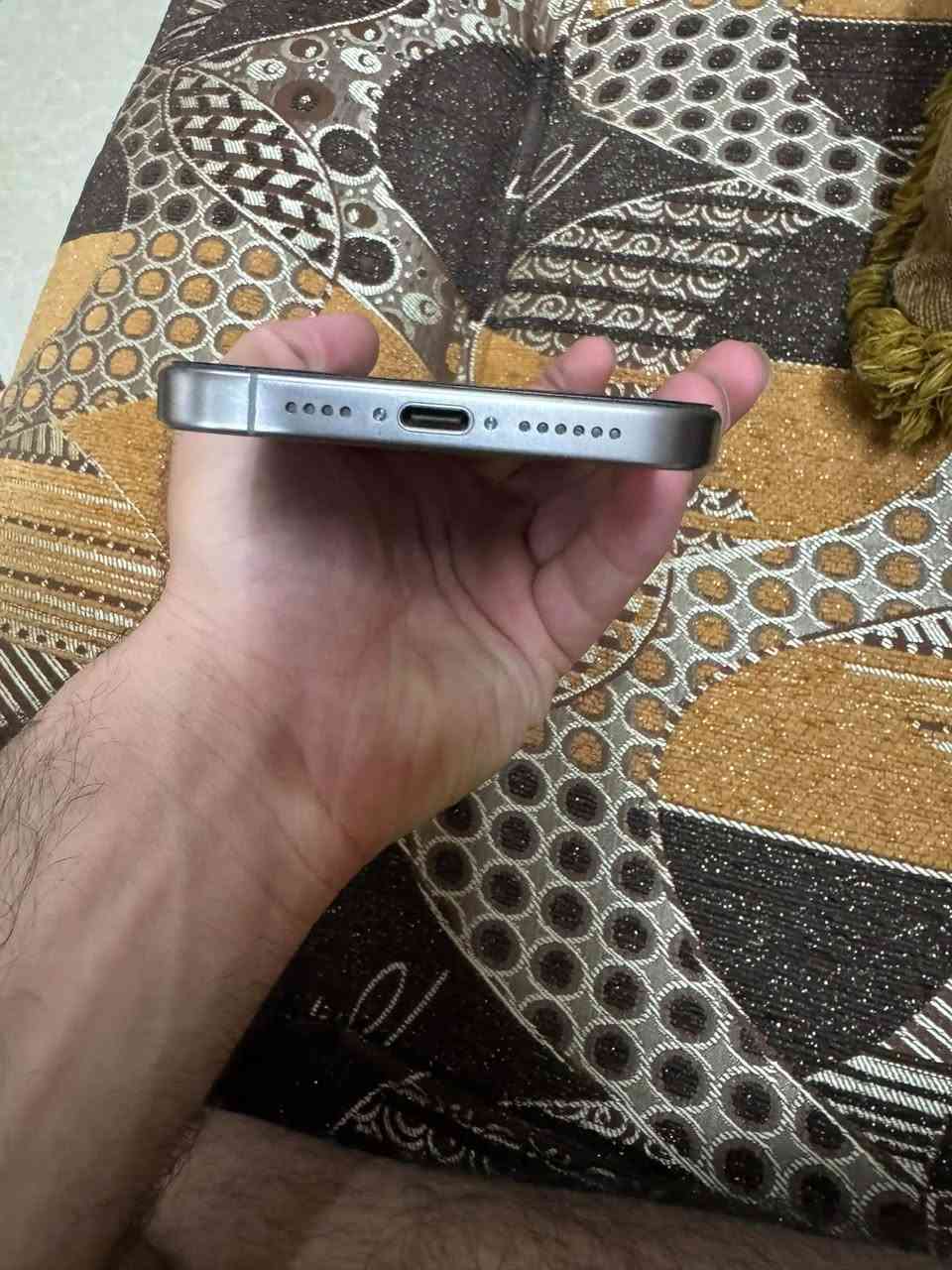 يفون 15 برو ماكس 
ذكره 256 
بطاريه 87 مشحون 666
دبل سيم ZA
نضافه 100/100 
كارتون كيبل كلو كامل 
سعر 1100 وبي مجال بسيط 
*********** 
مكان موصل ضمان 10 ايام 
ضد الماء

نص مكتوب في الصور:
- ٣:٢٤
- حول
- الاسم
- < iPhone
- إصدار iOS
- < 26.6.2
- اسم الطراز
- iPhone 15 Pro Max
- رقم الطراز
- MU2Q3ZA/A
- الرقم التسلسلي
- MQOHNFPQR9
- الأغاني
- الفيديوهات
- الصور
- السعة
- ٢٥٦ غ.ب.
- متوفرة
- ٢٣٧,٩٧ غ.ب.
- عنوان Wi-Fi
- 60:57:C8:72:AA:7C
- Bluetooth
- 60:57:C8:82:24:37
- البرنامج الثابت للمودم
- 3.70.01
- صور
- SEID
- قفل شركة الاتصالات
- لا توجد قيود على الشريحة
- الشريحة الأمامية
- IMEI
- 35 105989 269600 7
- الشريحة الخلفية
- IMEI2
- 35 105989 379111 2
- إعدادات ثقة الشهادة
- ٣:٢٤ حالة البطارية حالة البطارية عادية تعمل بطارية iPhone هذه على النحو المتوقع. حول البطارية والضمان... الحد الأقصى للقدرة ٨٧٪ هذا قياس لقدرة البطارية مقارنة بقدرتها عندما كانت جديدة. قد تتسبب القدرة المنخفضة بتقليل ساعات الاستخدام بين عملية الشُّحن والأخرى. عدد الدورات ٦٦٦ هذا هو عدد مرات استهلاك iPhone لقدرة البطارية. معرفة المزيد... تاريخ التصنيع تشرين الأول ٢٠٢٣ أول استخدام تشرين الثاني ٢٠٢٣