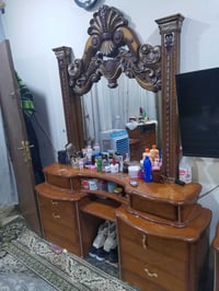 غرفه نوم • للبيع